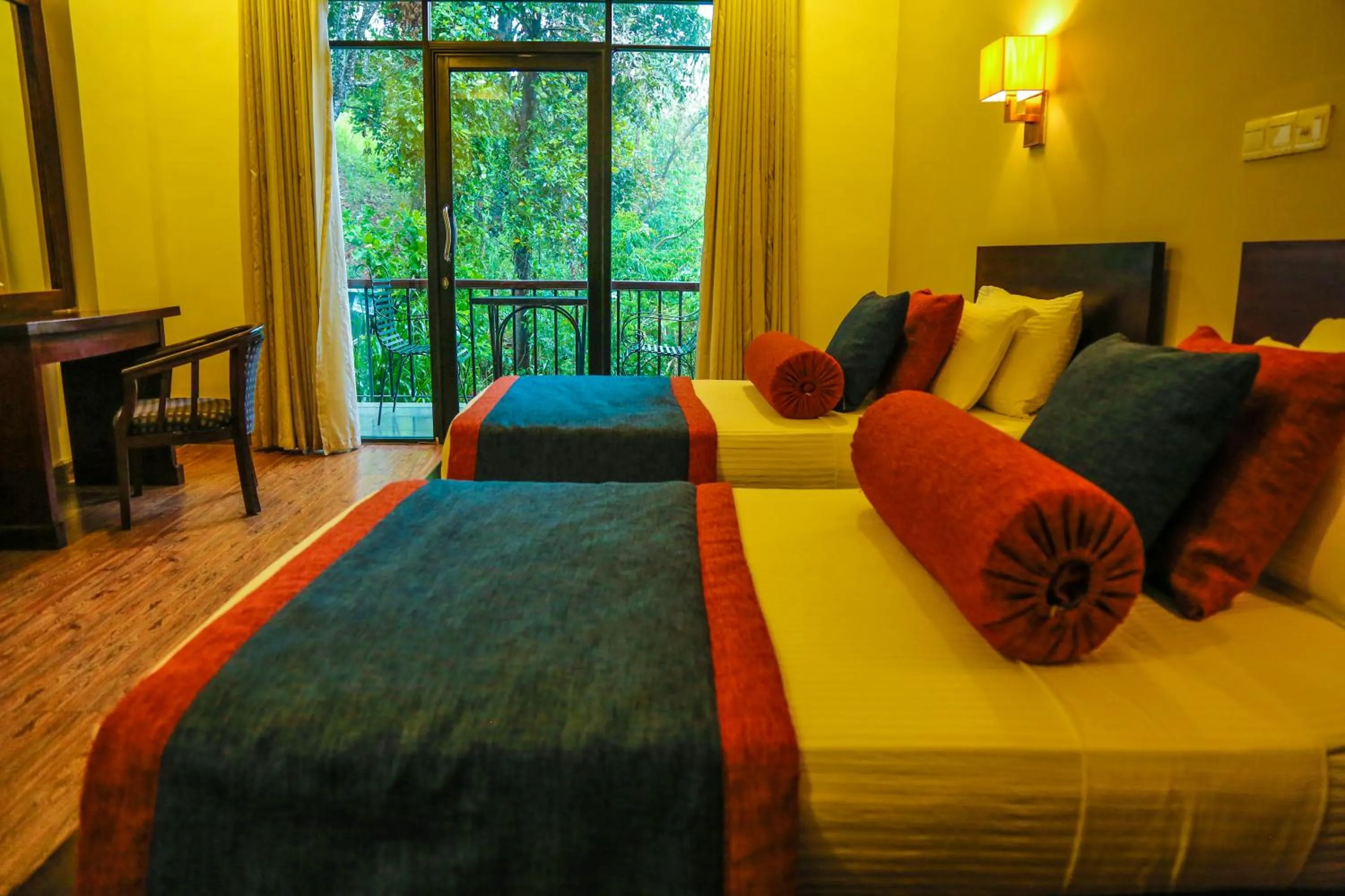 Deluxe Twin Room - single occupancy in Oak Ray Ella Gap Hotel