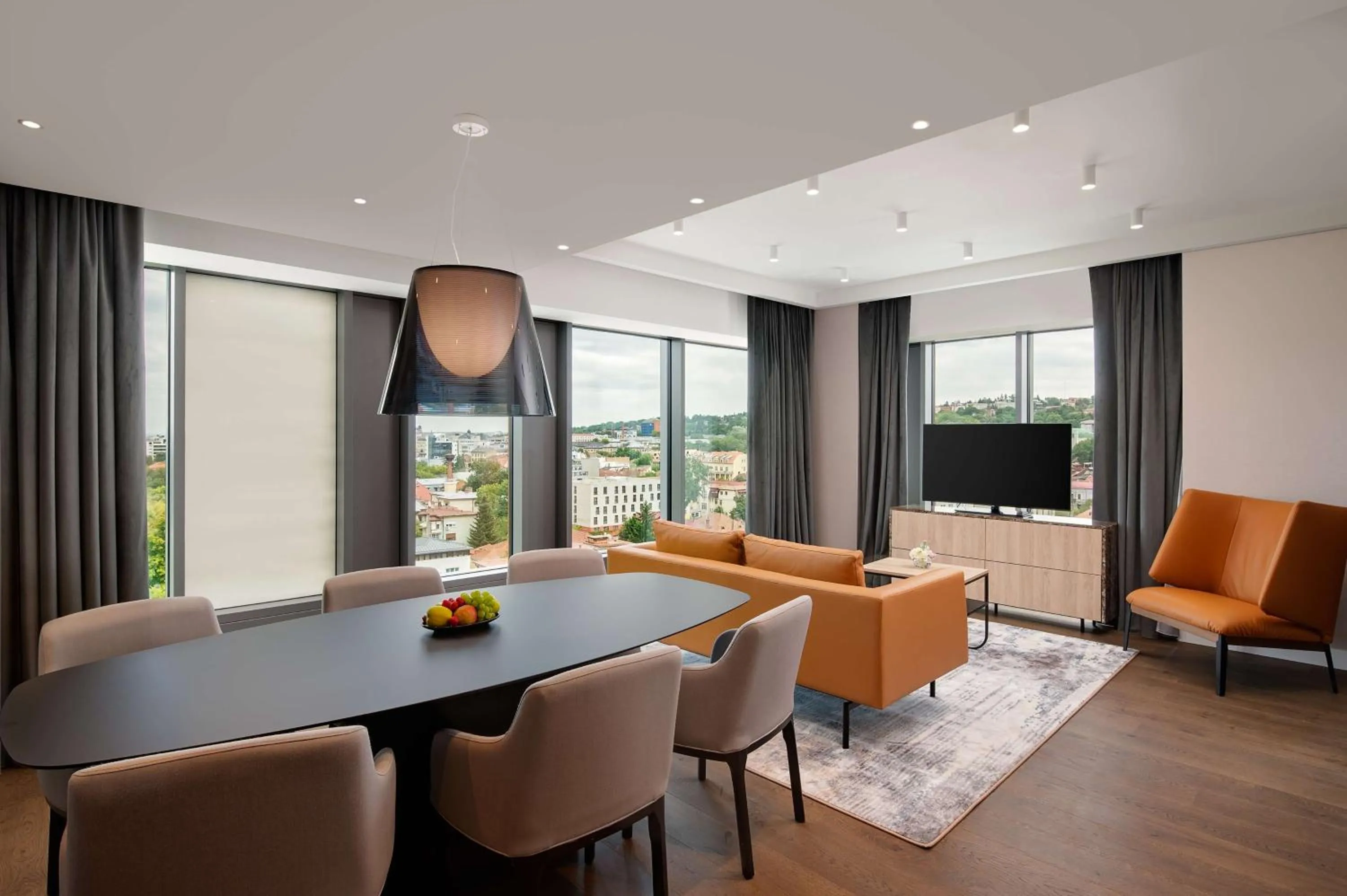 Presidential Suite - Central Park Views in Radisson Blu Hotel, Cluj