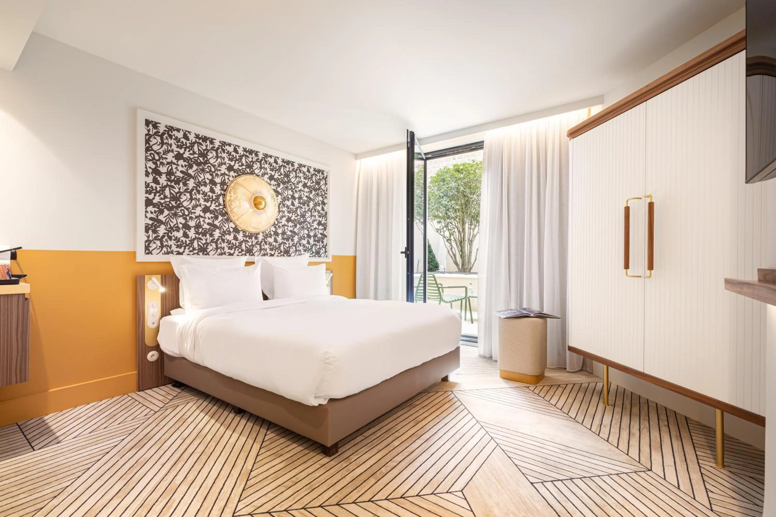 Superior Room - Garden in Hotel Yac Paris Clichy, a member of Radisson Individuals