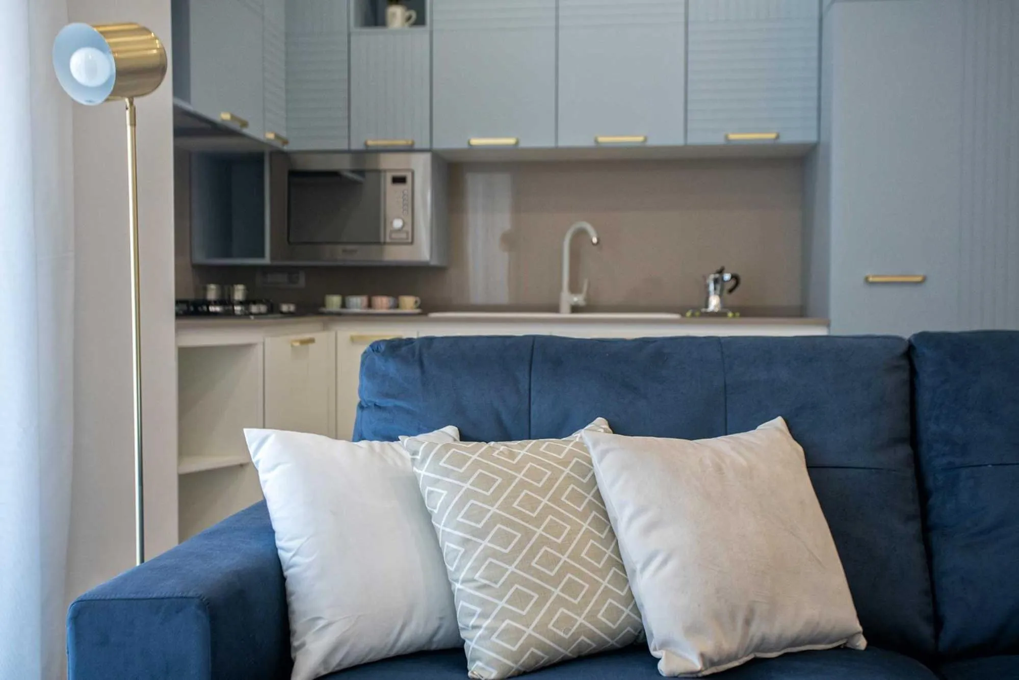 Deluxe apartment  side sea view in Charme en Bleu