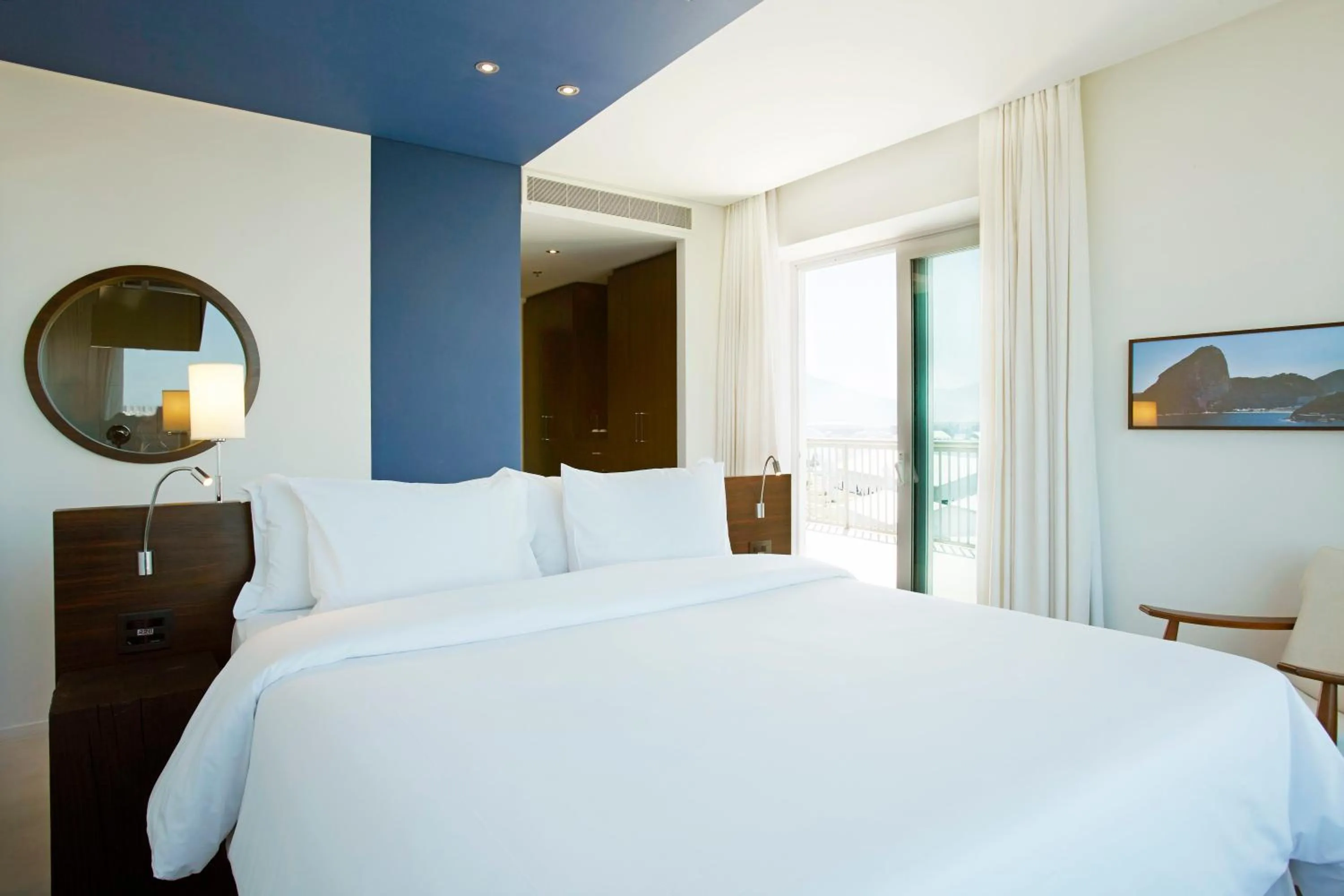 Deluxe Double Room with Balcony in Lagune Barra Hotel