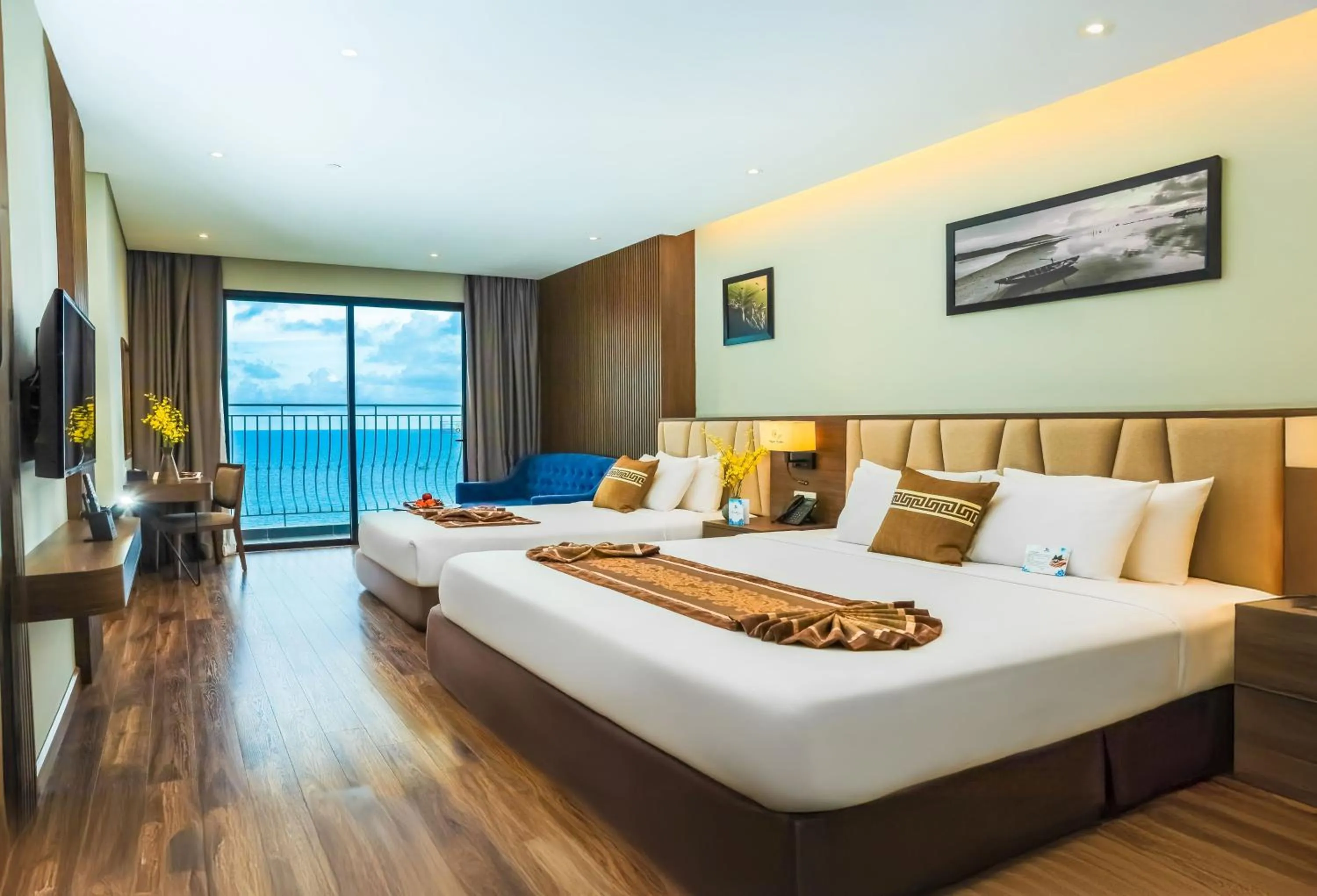 Executive Triple Ocean view with Balcony in Vipol Mui Ne Hotel & Spa
