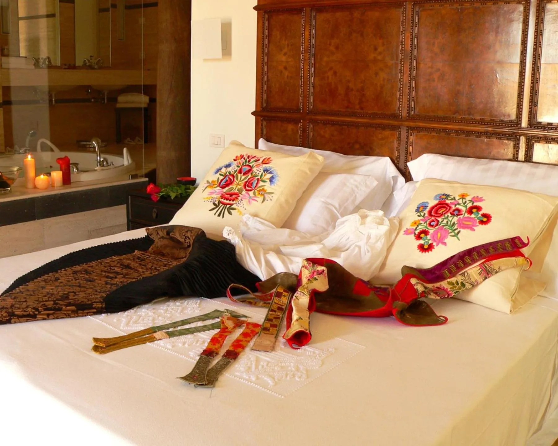 Queen Suite with Spa Bath in Tartheshotel