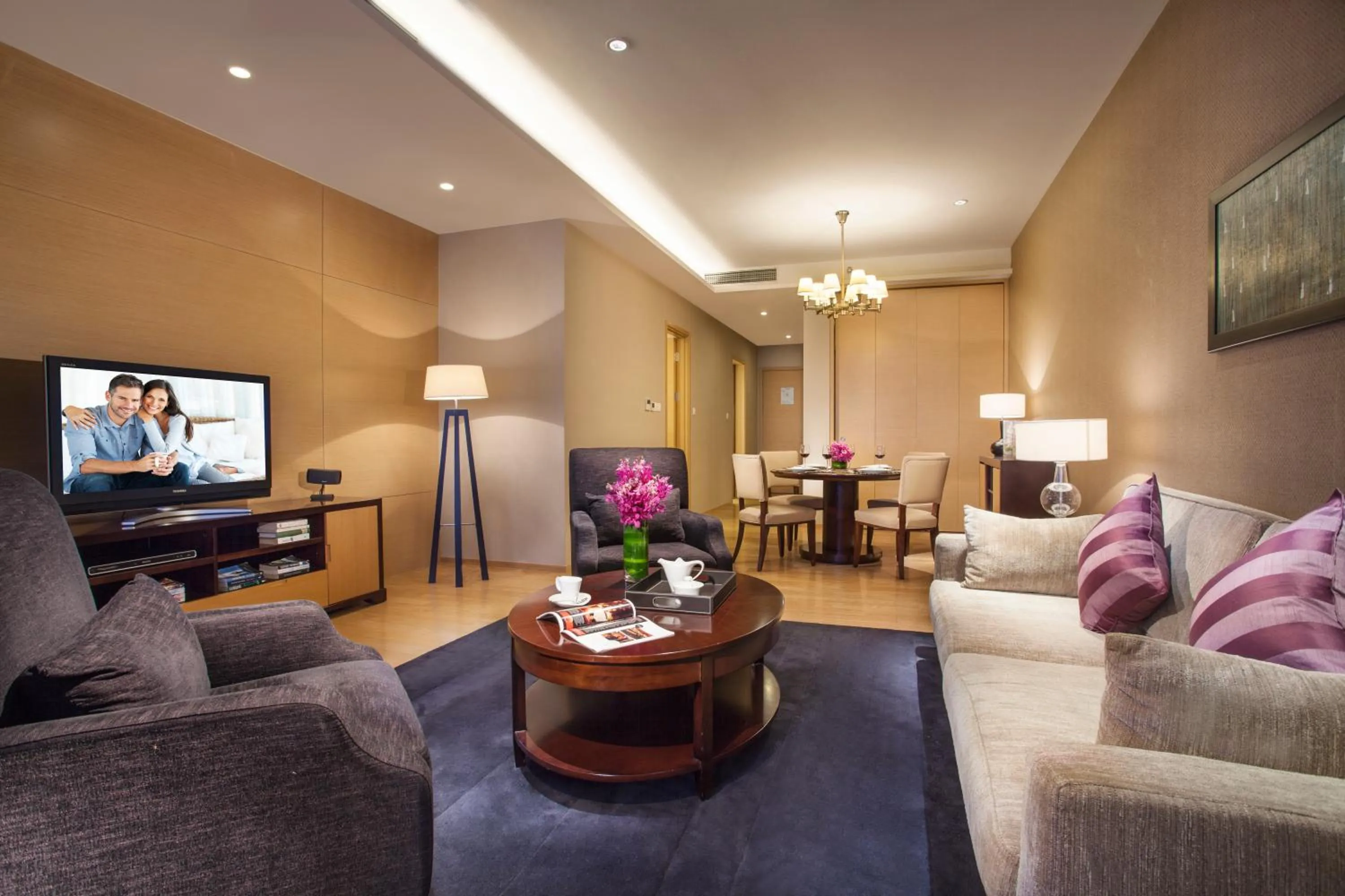 One-Bedroom Premier  in Somerset Grand Central Dalian