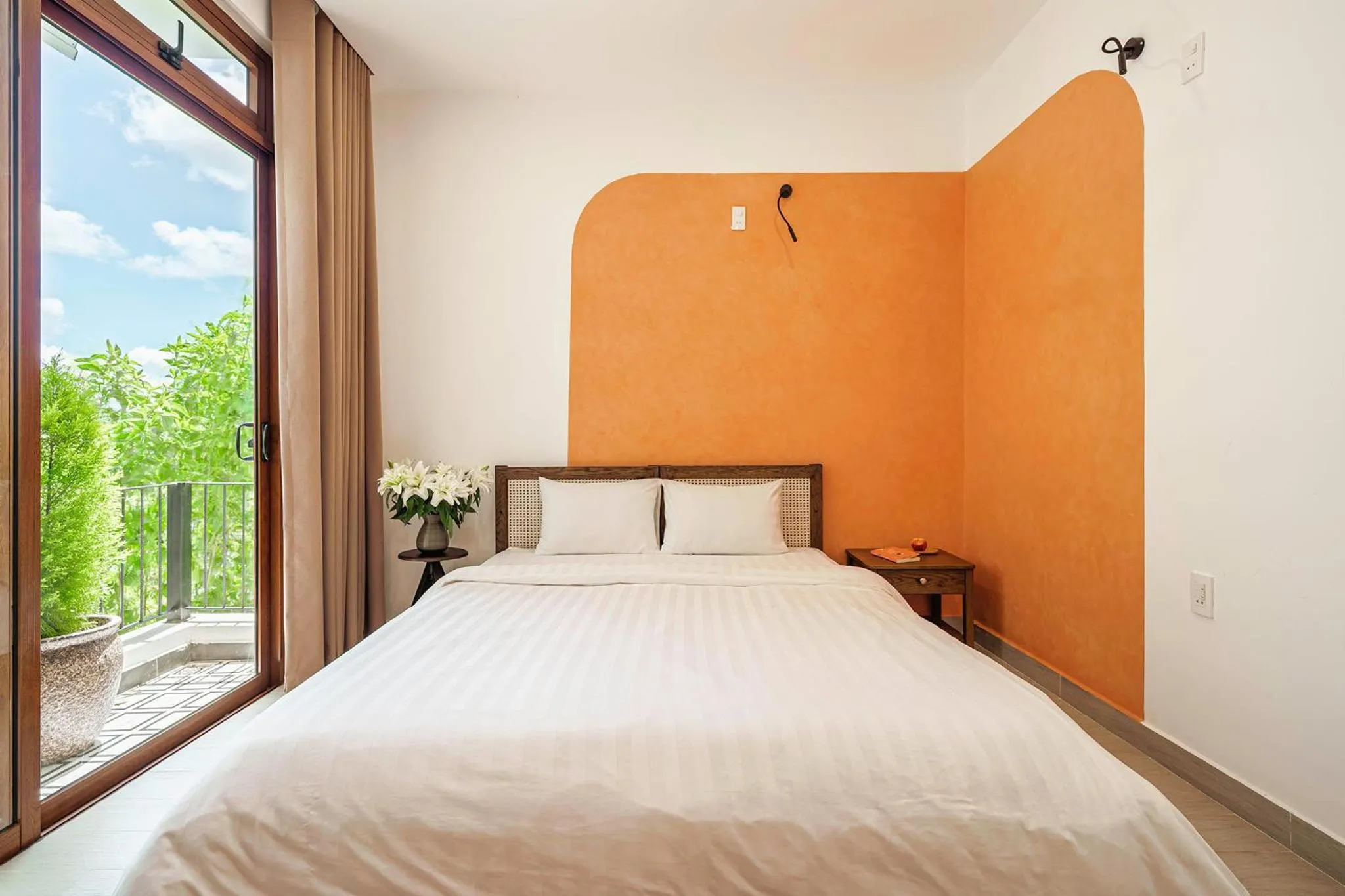 Deluxe Double Room with Balcony in Miền Sương Khói - Home & Café