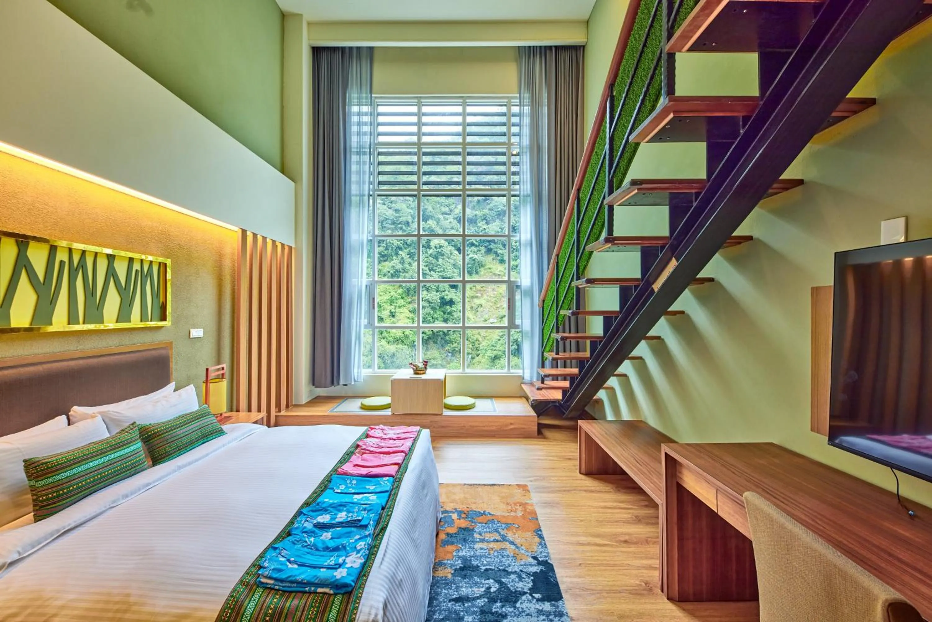 Loft Family Room with Creek View in Uni-Resort Ku-Kuan