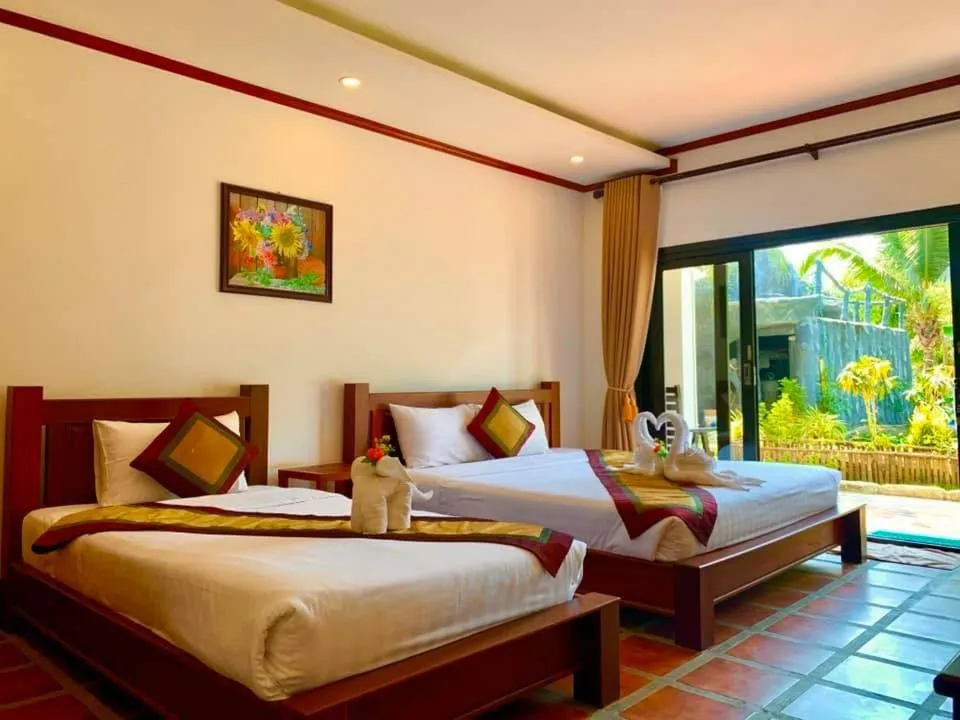 Deluxe Twin Room in Vang Vieng Savanh Sunset View Resort