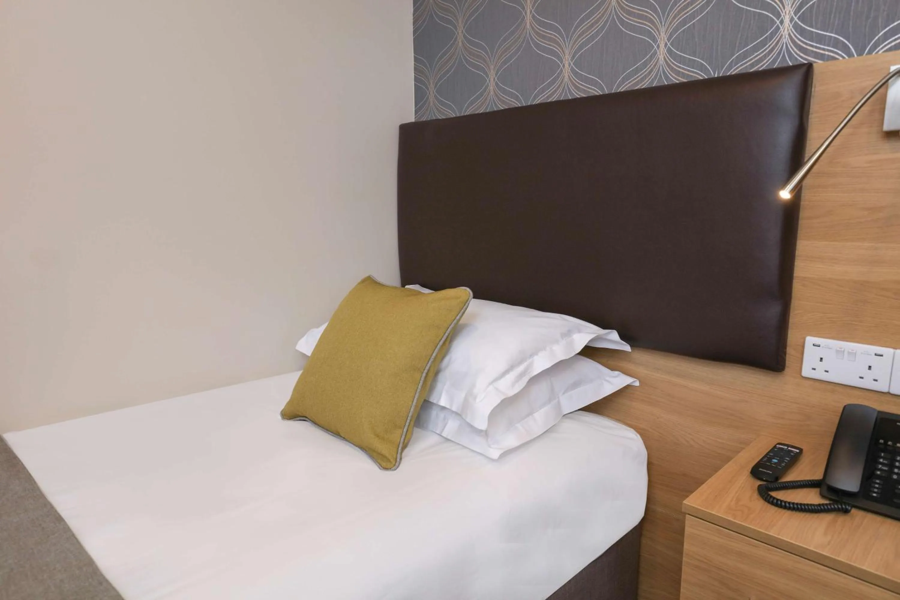 Standard Single Room - single occupancy in Best Western Northfields Ealing Hotel