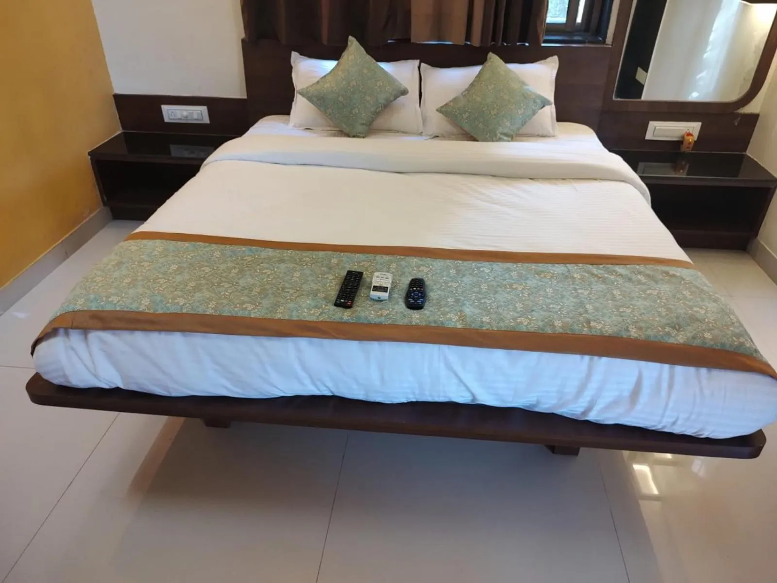 Deluxe Room in Cocorico Beach Resort