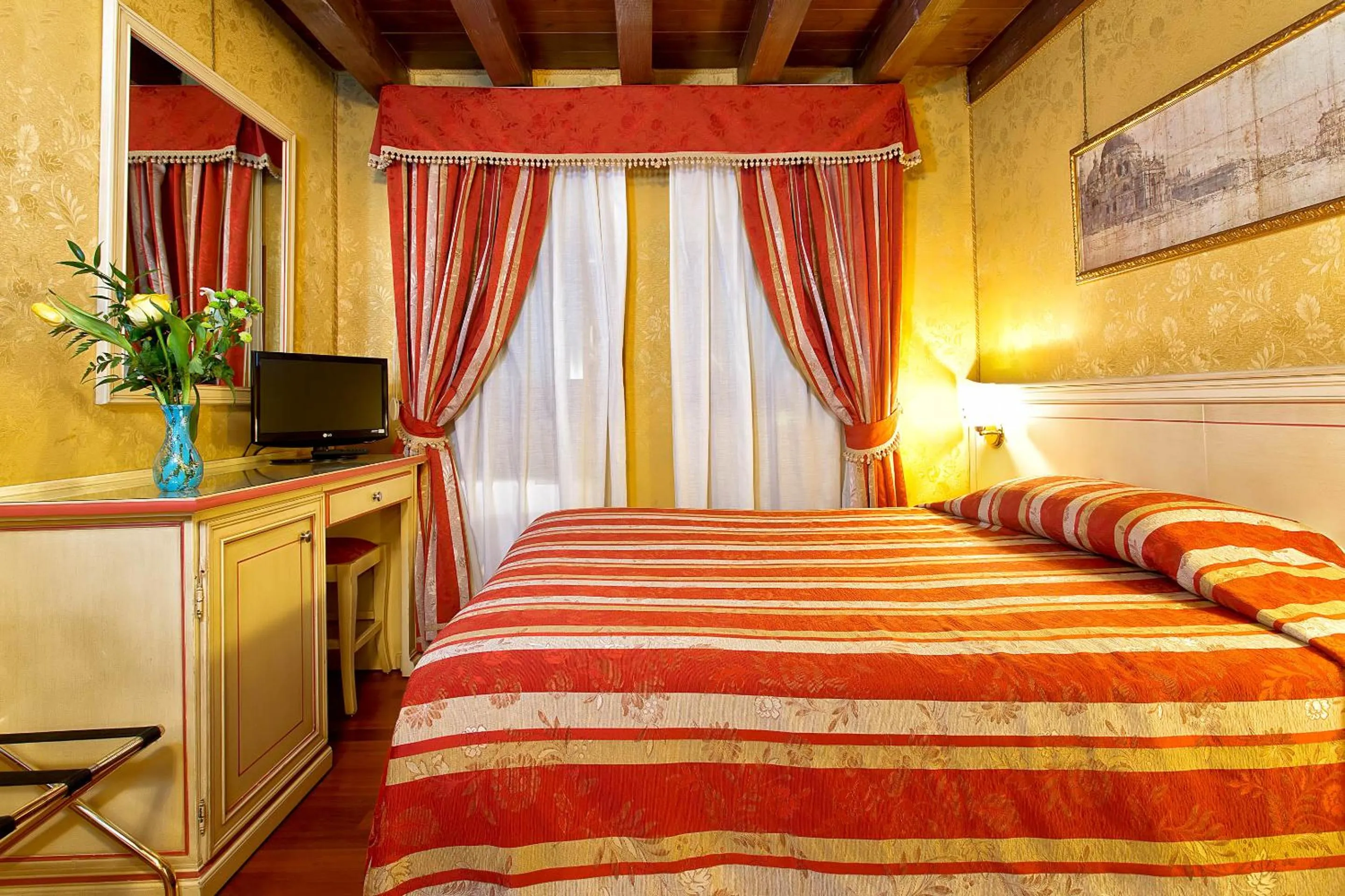 Classic Double Room in Ca' San Polo - Ferretti Hotels Collection