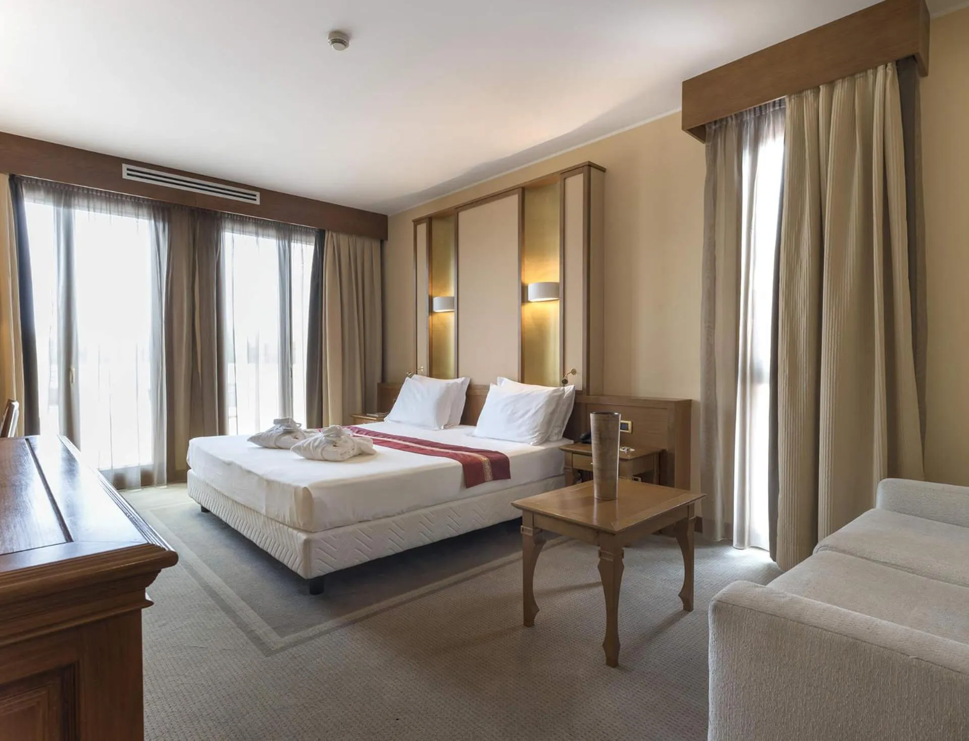 Superior Double or Twin Room - single occupancy in Thai Si Royal Thai Spa