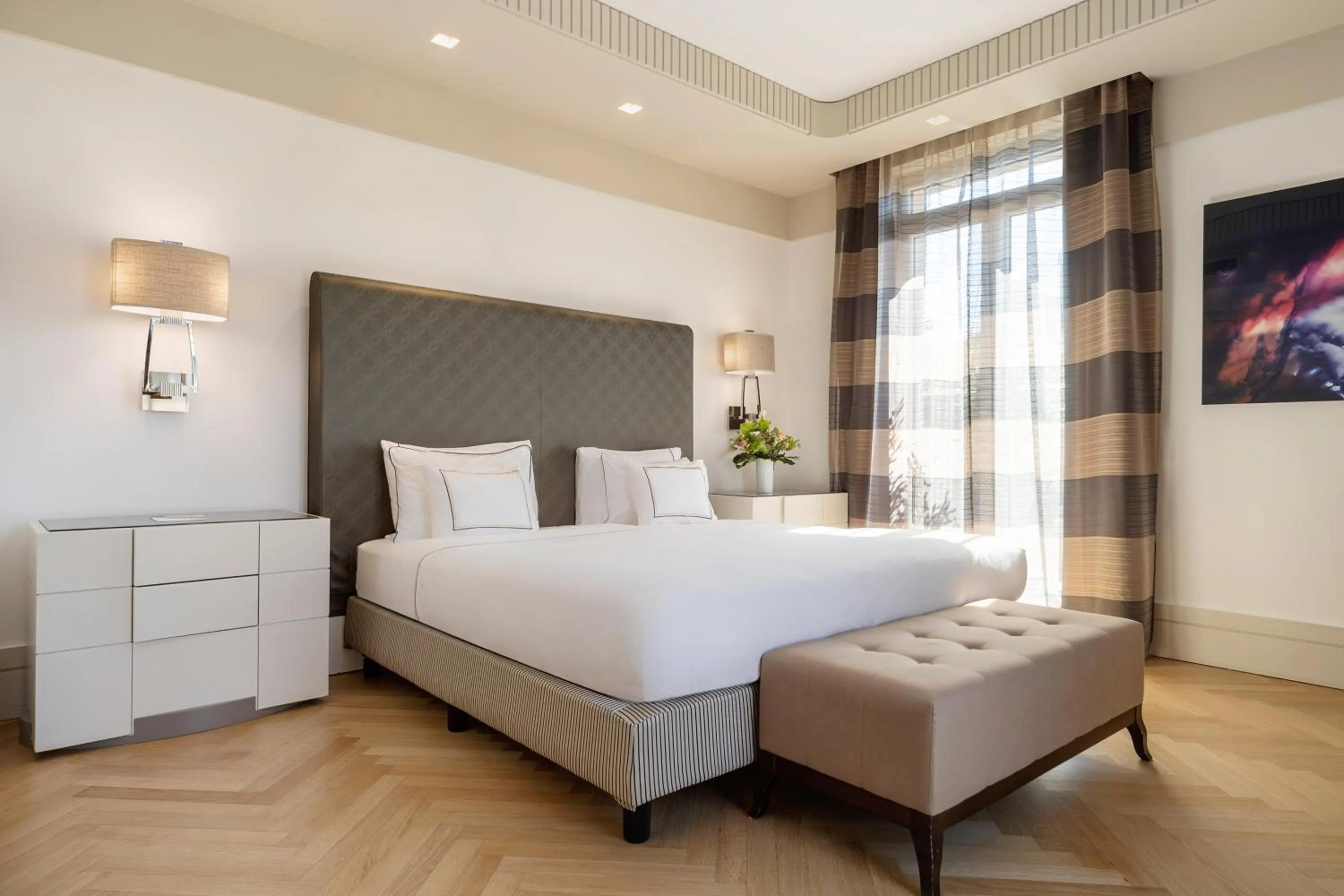 Grand Suite with Terrace and Spa Access in Meliá Genova
