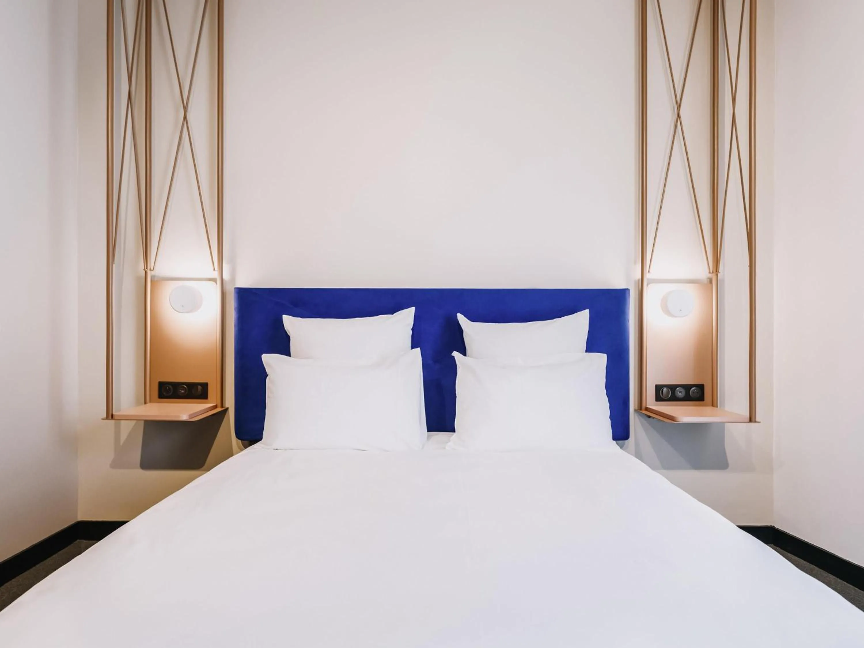 Standard Double Room in Mercure Brest Centre Port