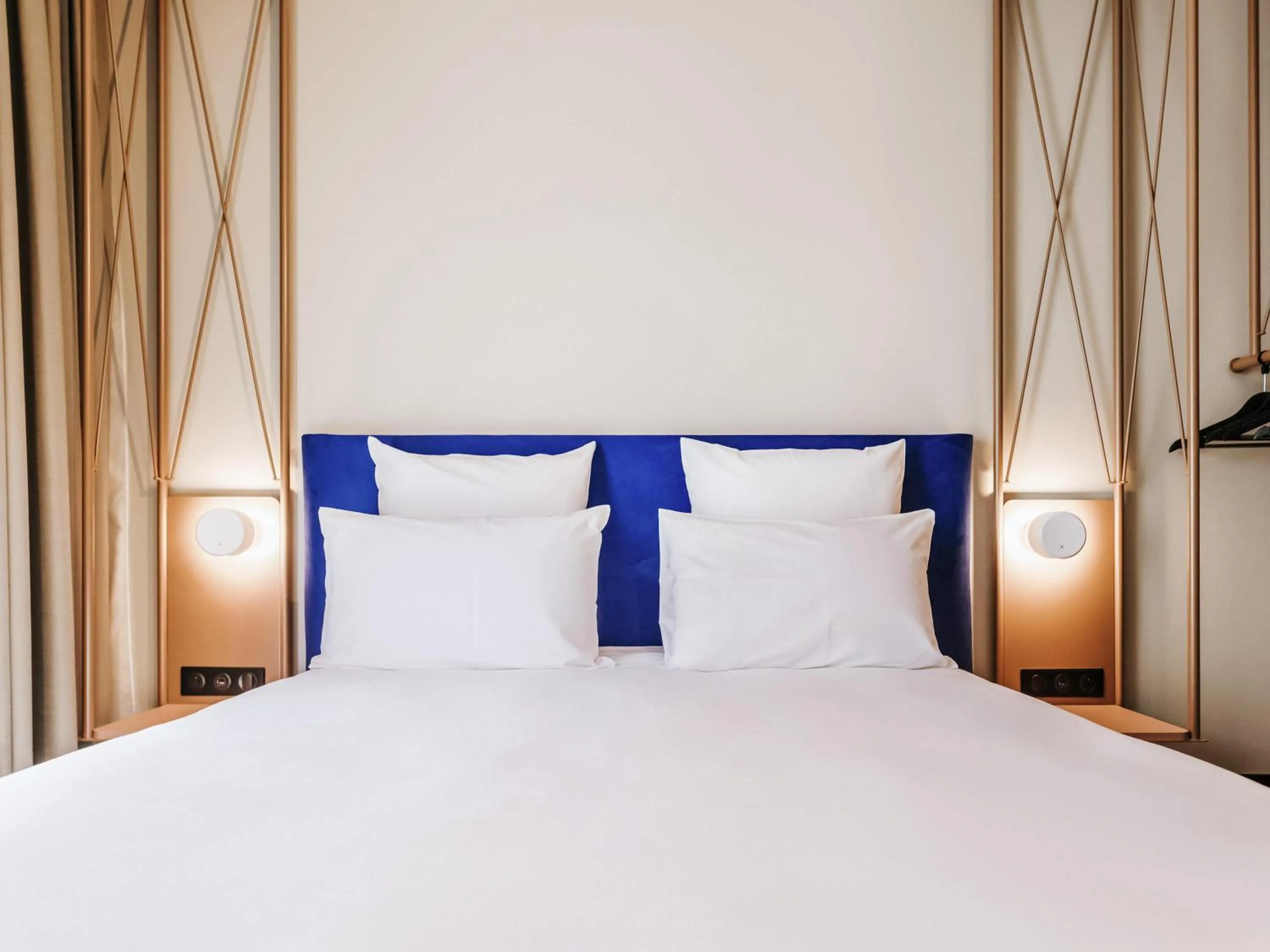 Privilege Double Room in Mercure Brest Centre Port