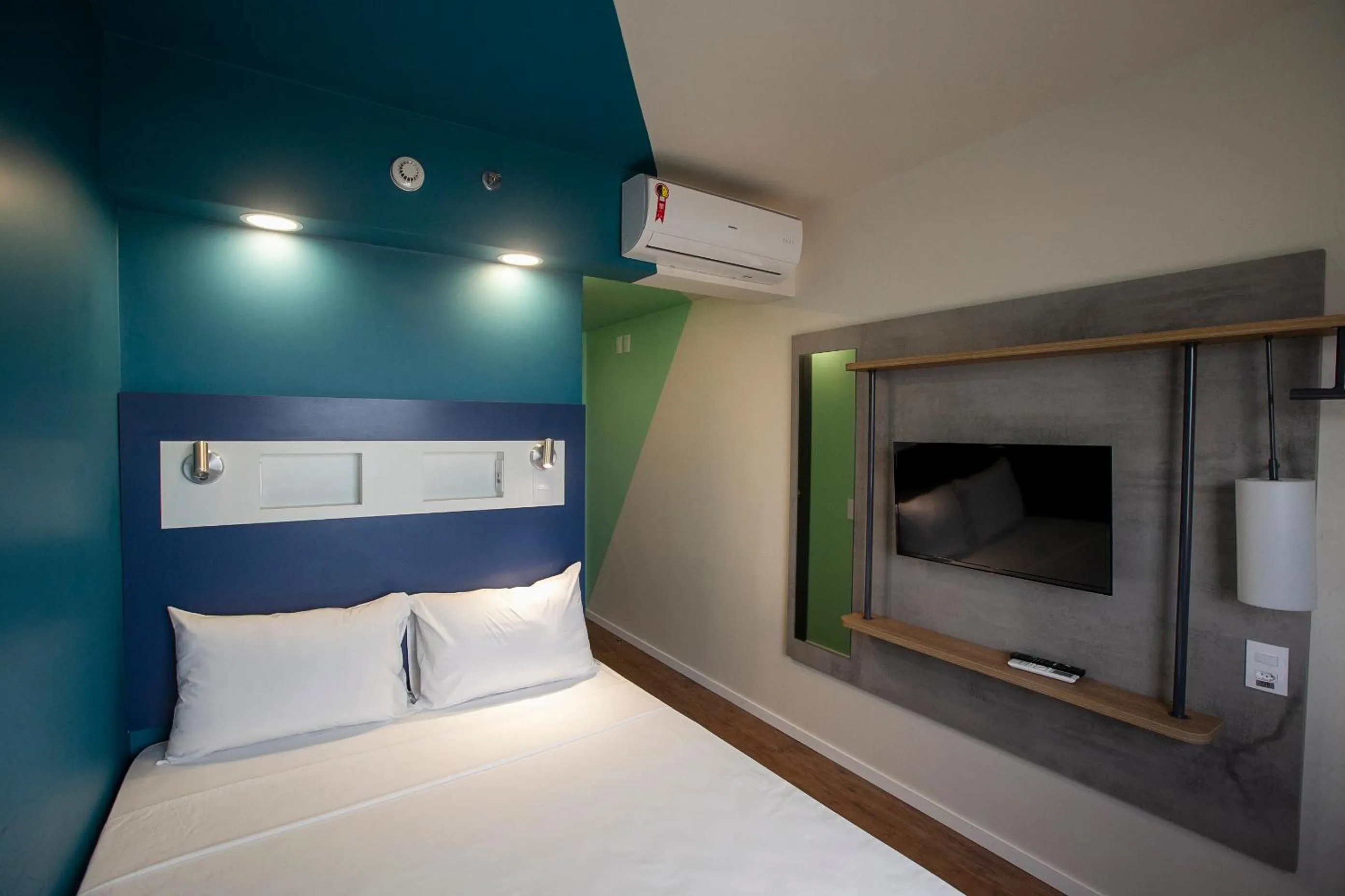 Standard Double Room - single occupancy in ibis budget Recife Jaboatão