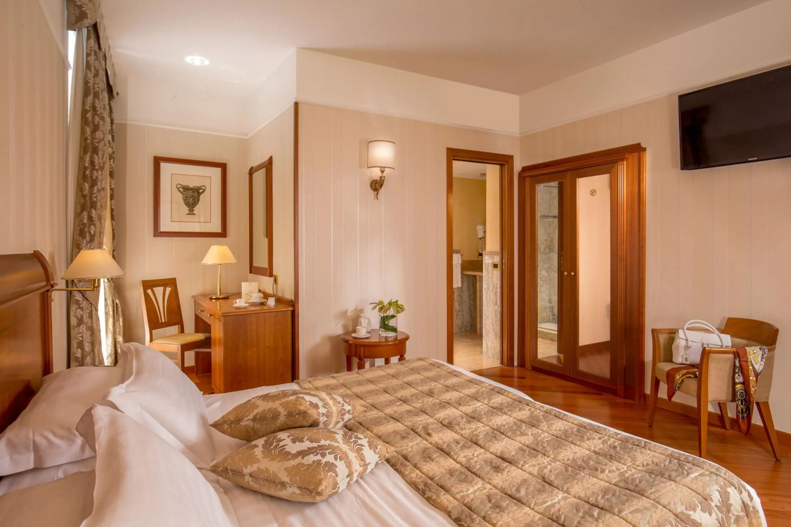 Deluxe Double Room in Albergo Ottocento