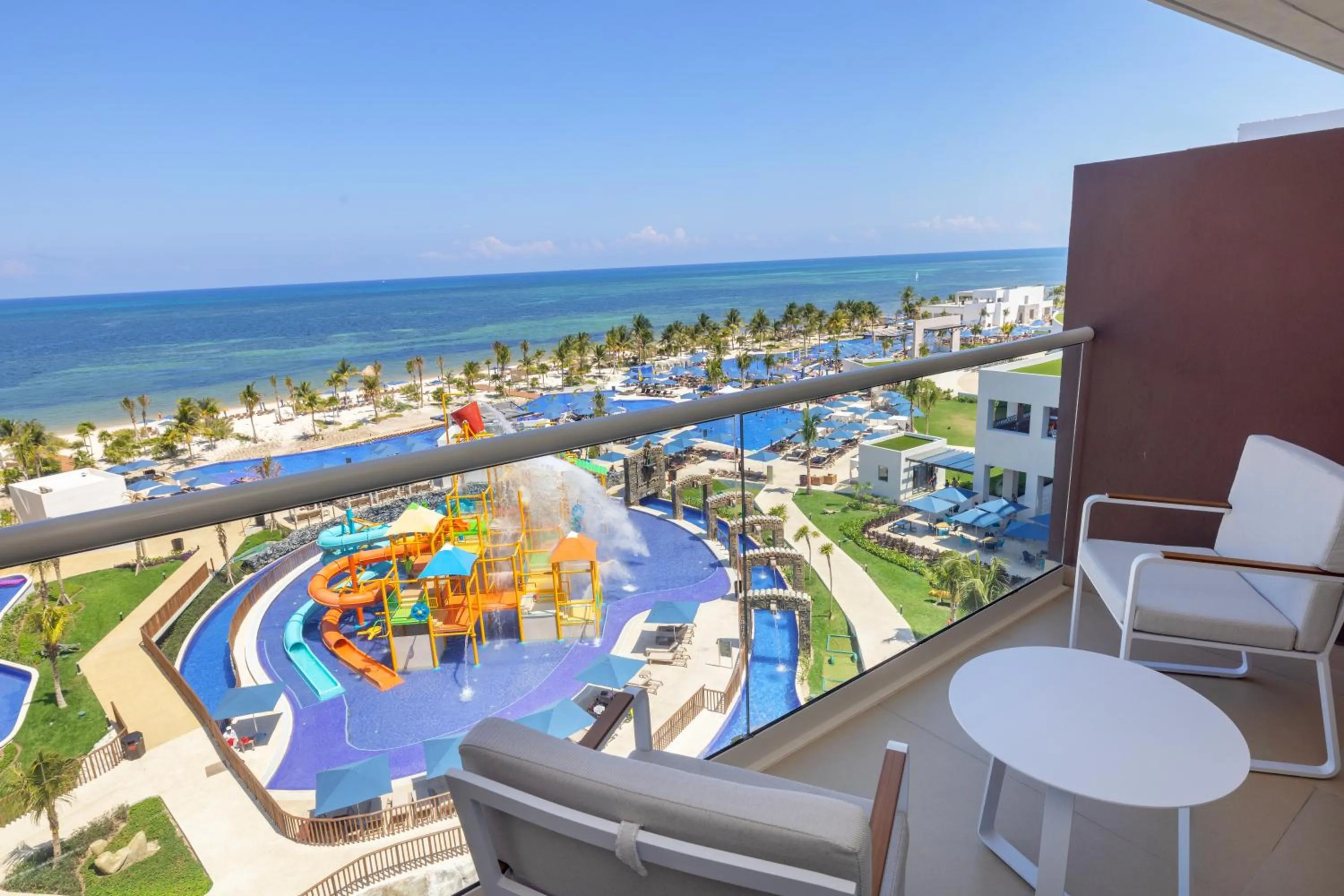 Luxury Junior Suite Ocean Front Diamond Club  - single occupancy in Royalton Splash Riviera Cancun, An Autograph Collection All-Inclusive Resort