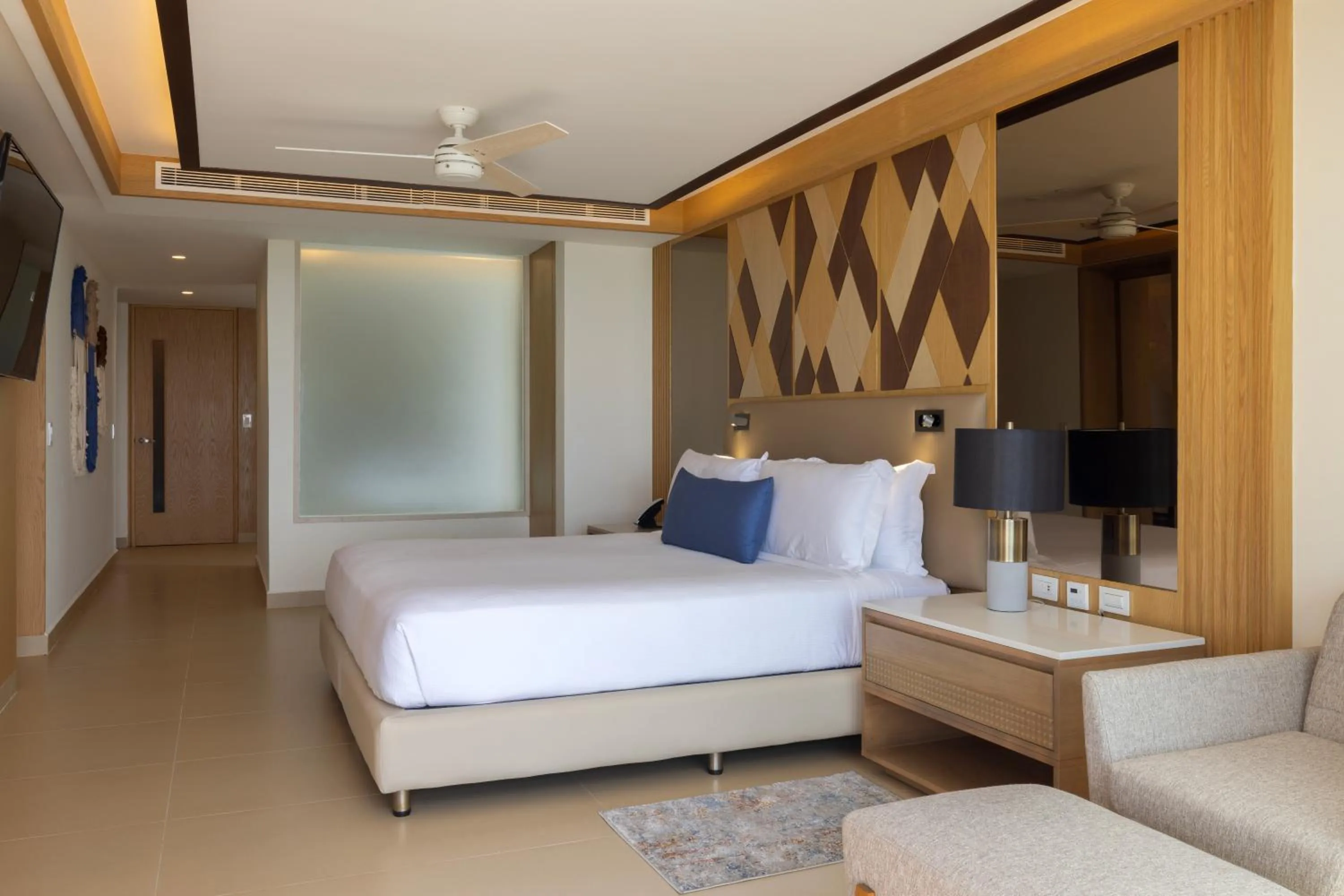 Luxury Sky Chairman Suite Two Bedroom  Ocean Front Diamond Club in Royalton Splash Riviera Cancun, An Autograph Collection All-Inclusive Resort