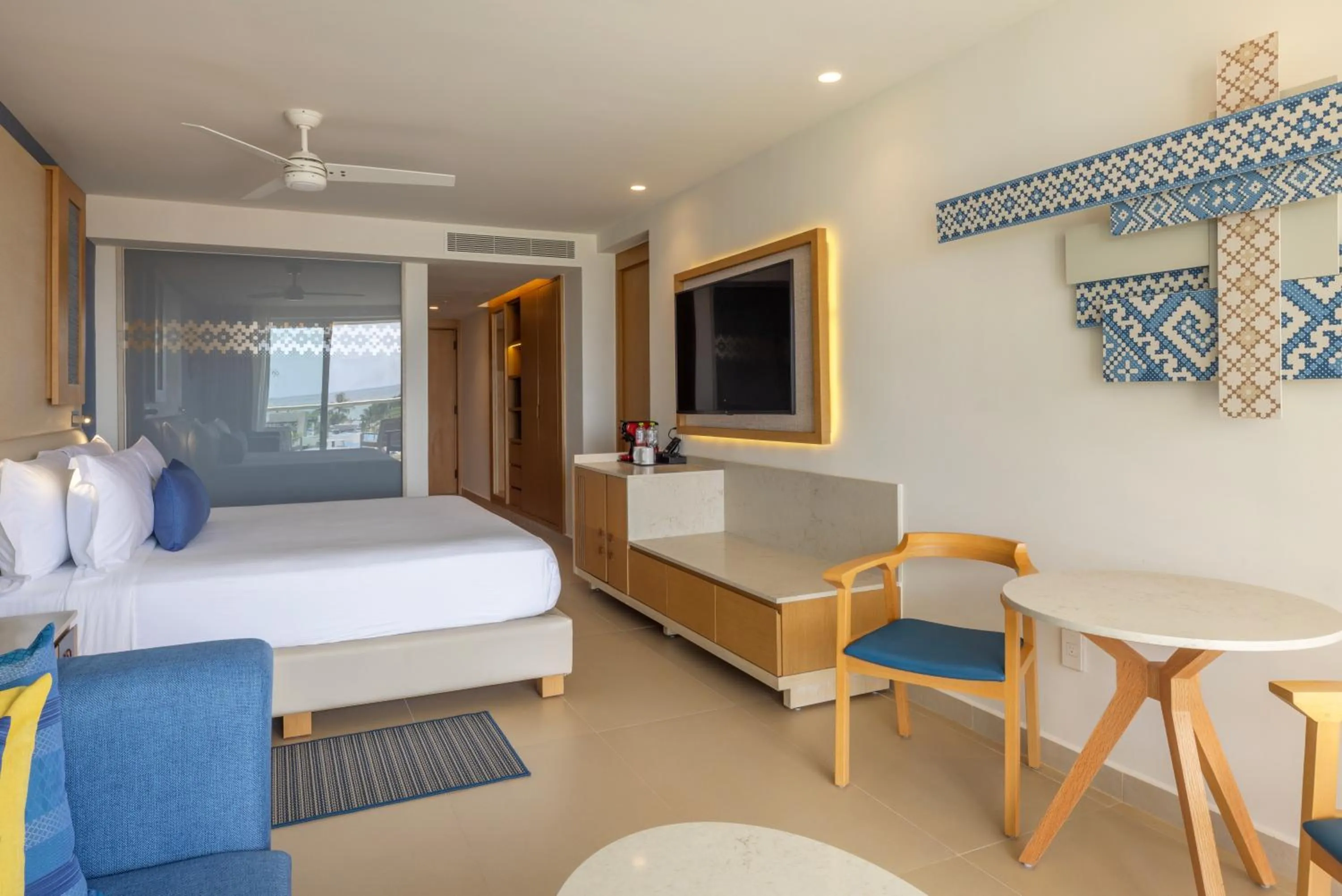 Two Bedroom  Luxury Junior Suite - single occupancy in Royalton Splash Riviera Cancun, An Autograph Collection All-Inclusive Resort
