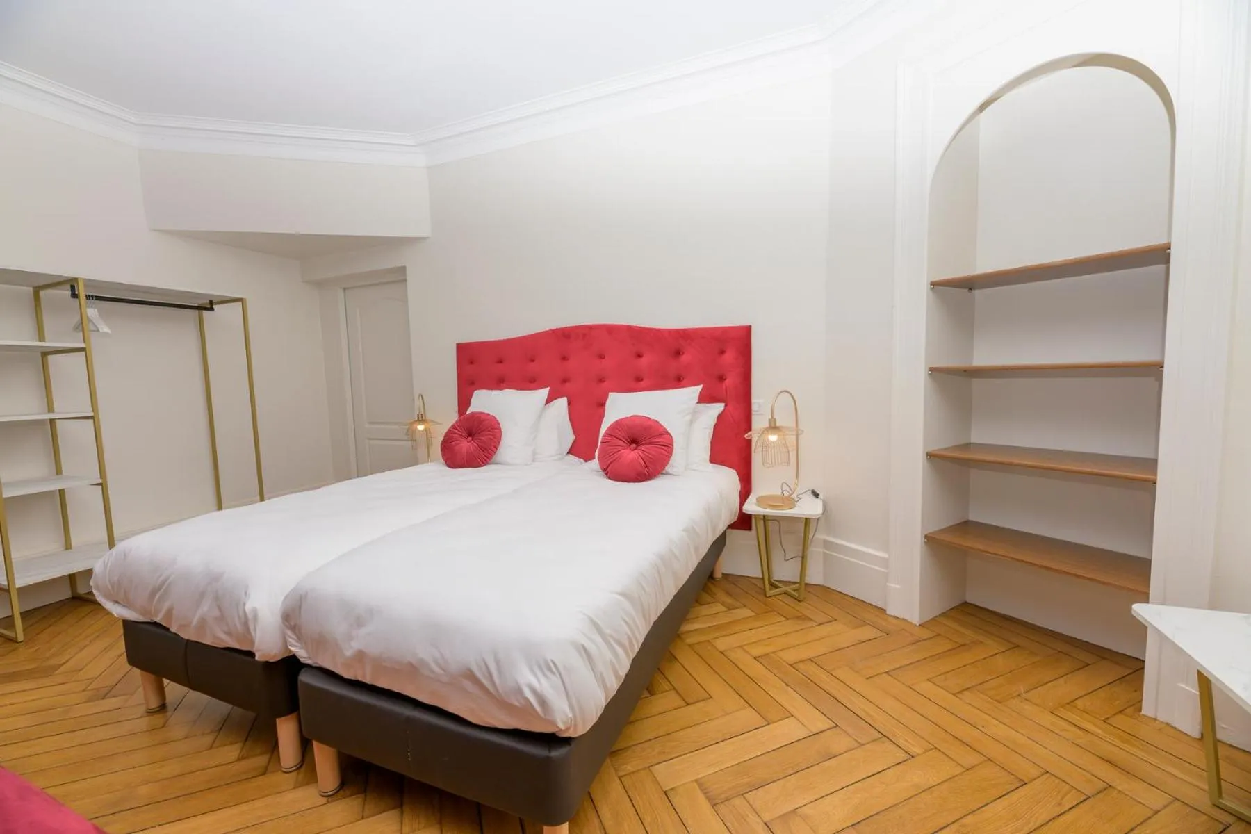 Double or Twin Room - Disability Access in Logis HOTEL DU PARC