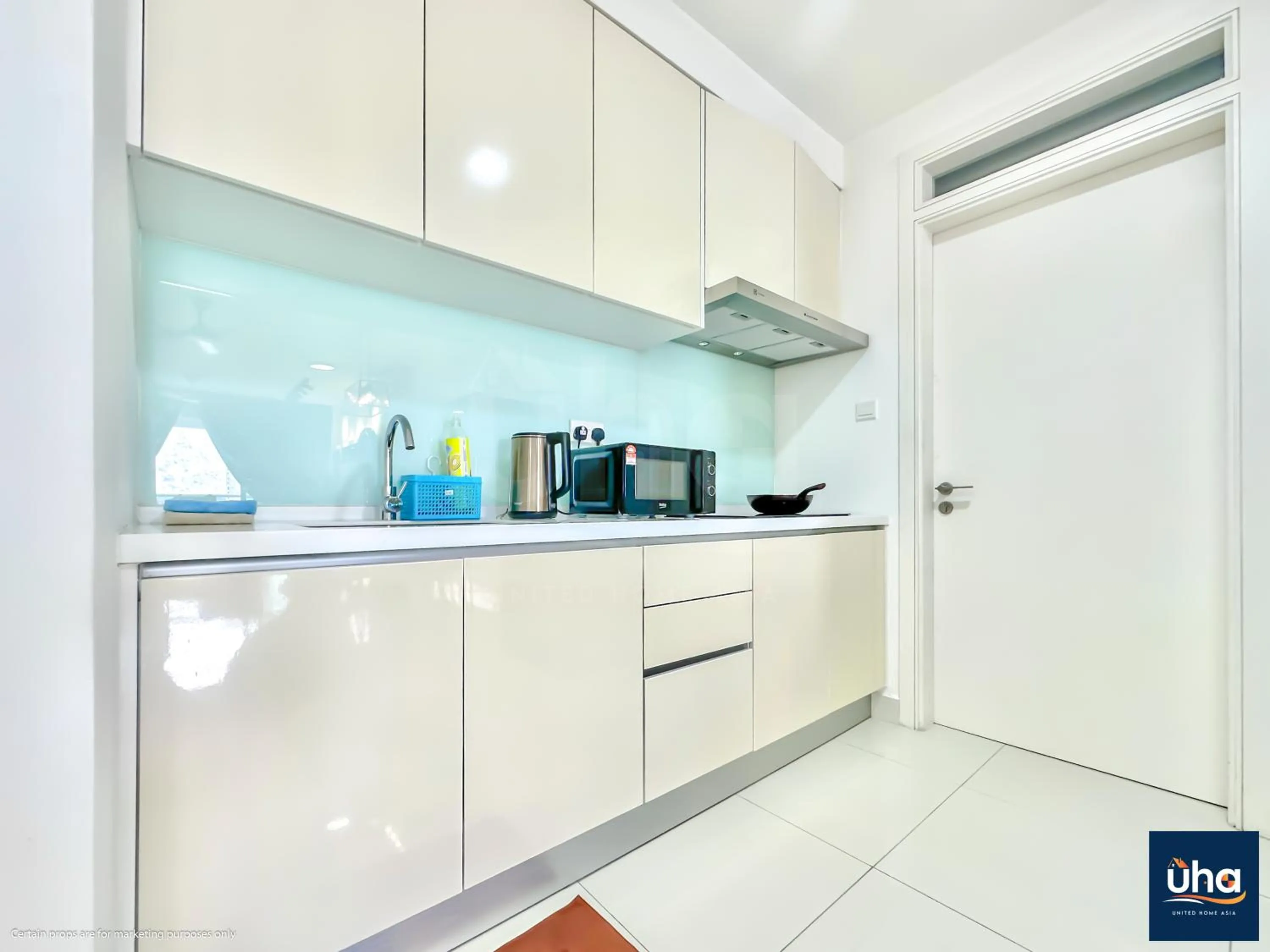 Three-Bedroom Apartment with View in Teega Suites @ UHA