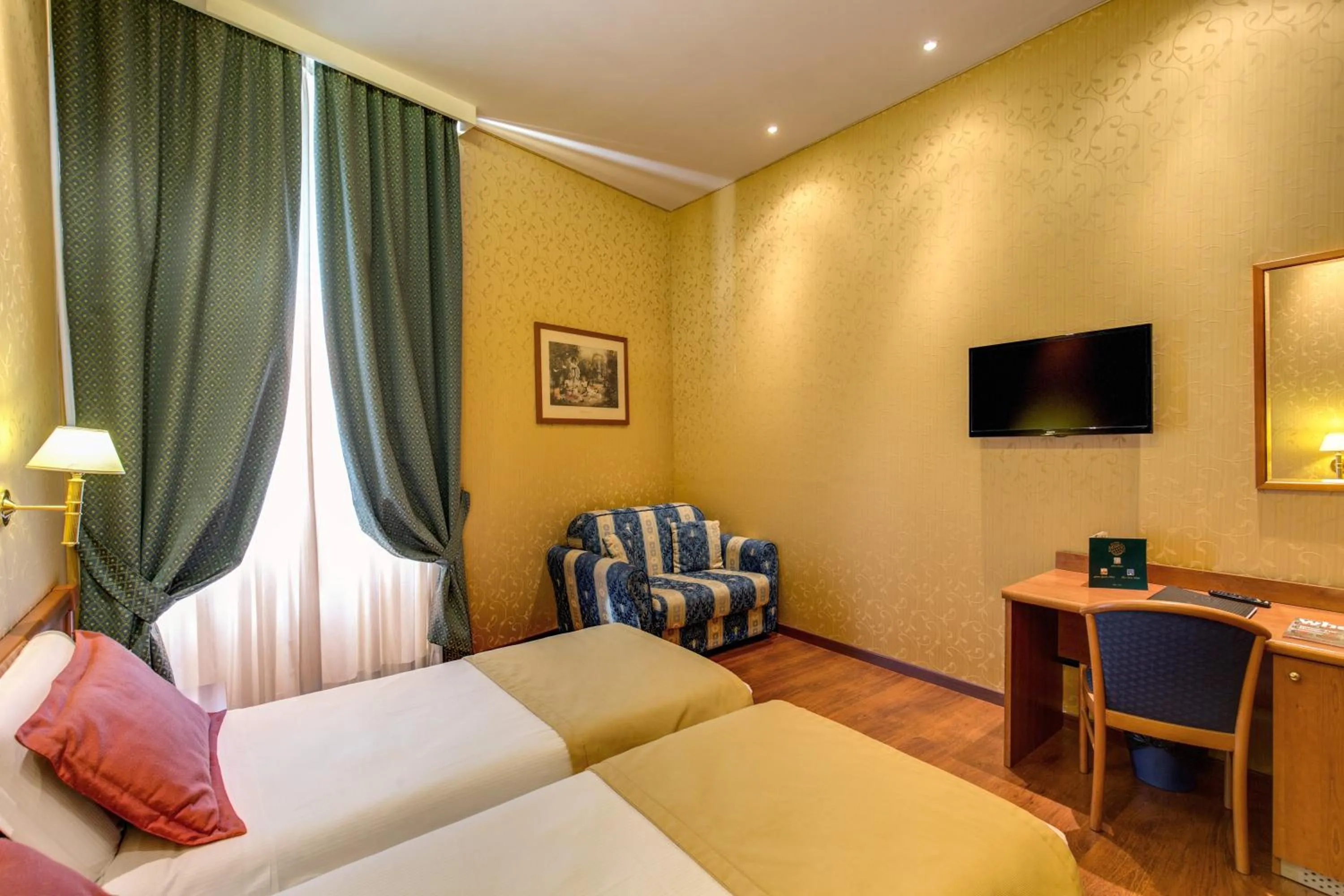 Superior Double or Twin Room in Hotel Impero