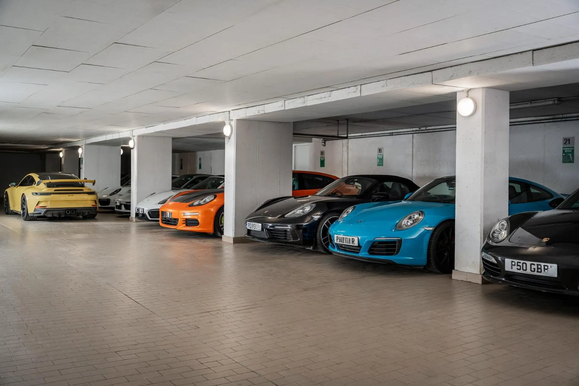 Parking in Hotel Cristallo