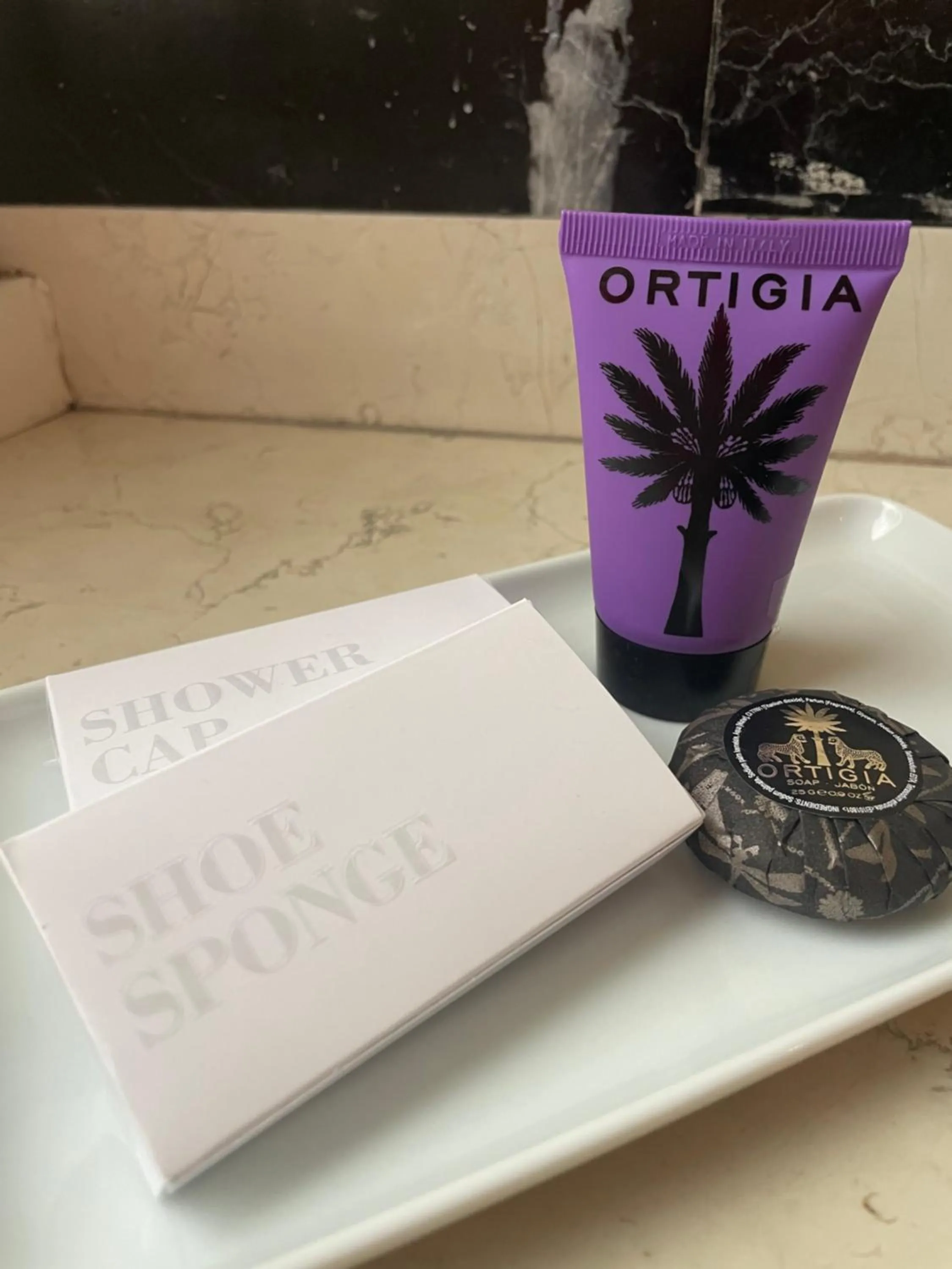 Double Room in Hotel Colombia