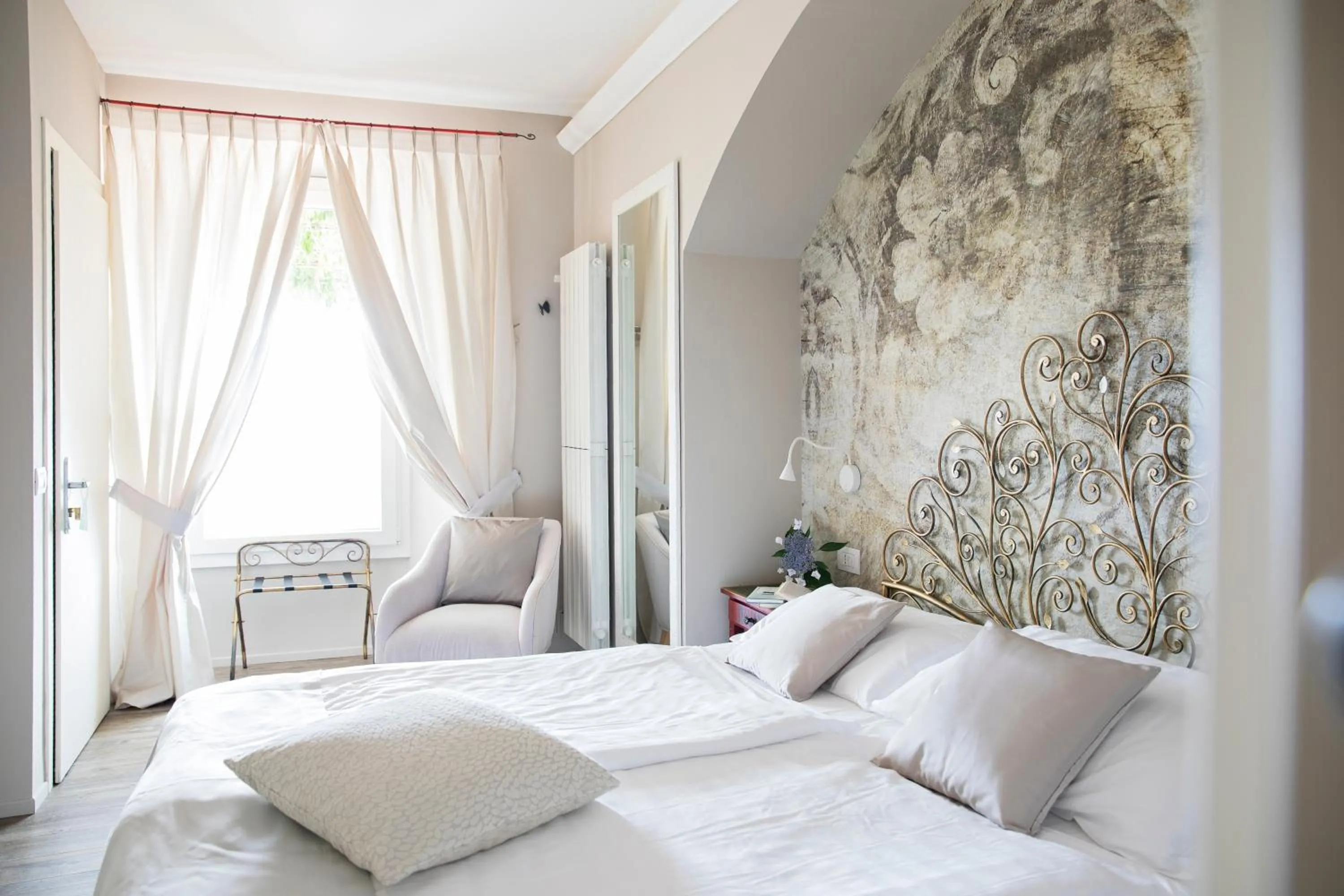 Double Room with Patio in Relais Villa Porta