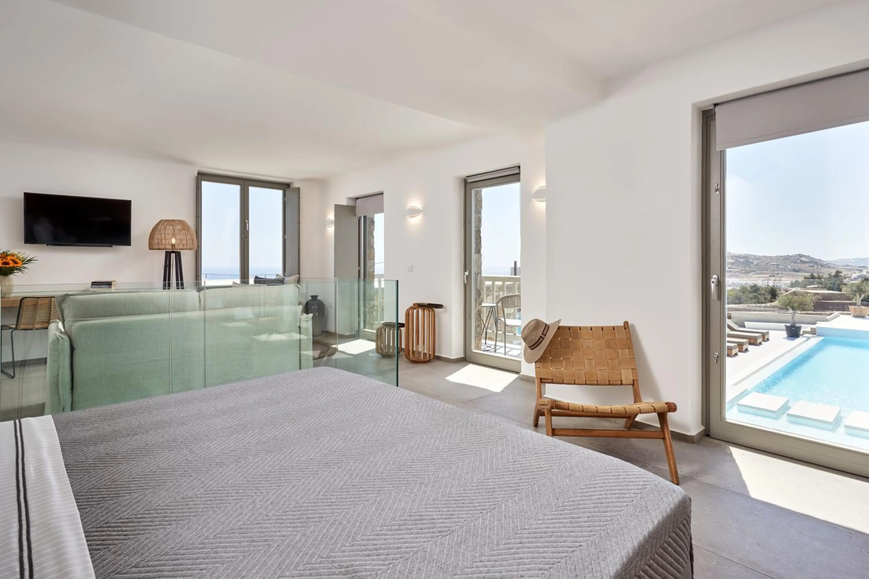 Panorama Master Suite Sea View  in Ionic Suites