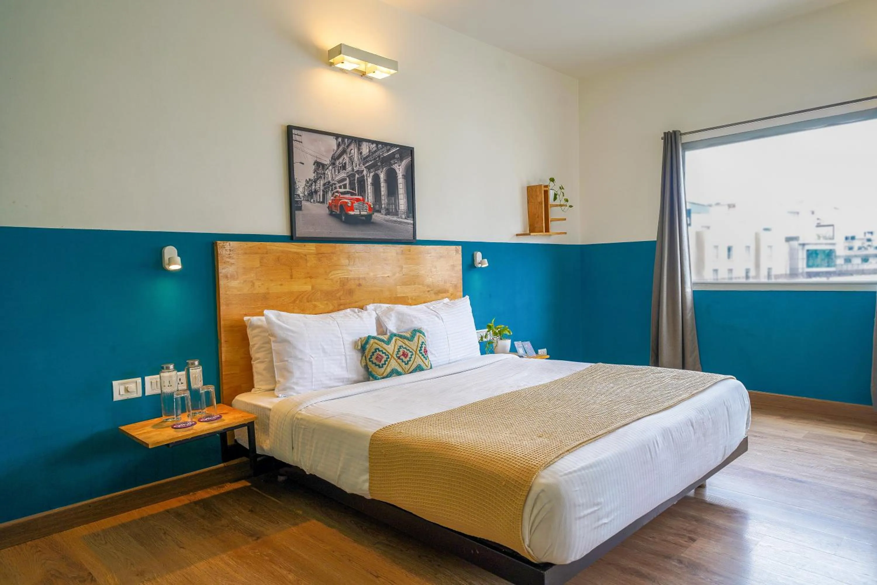 Deluxe Room in Olive Zip Koramangala 100Ft Road by Embassy Group