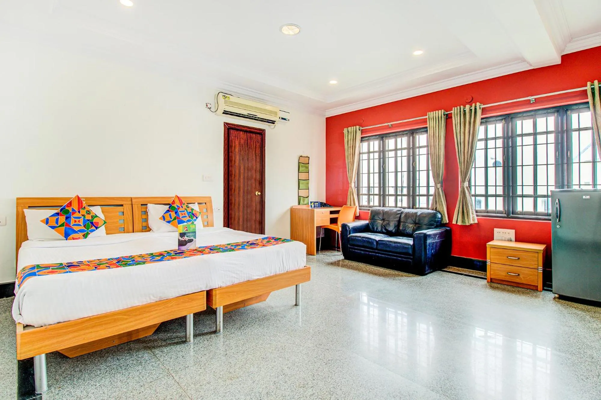 Deluxe Room - single occupancy in FabHotel Emara Grand - HAL Old Airport Road