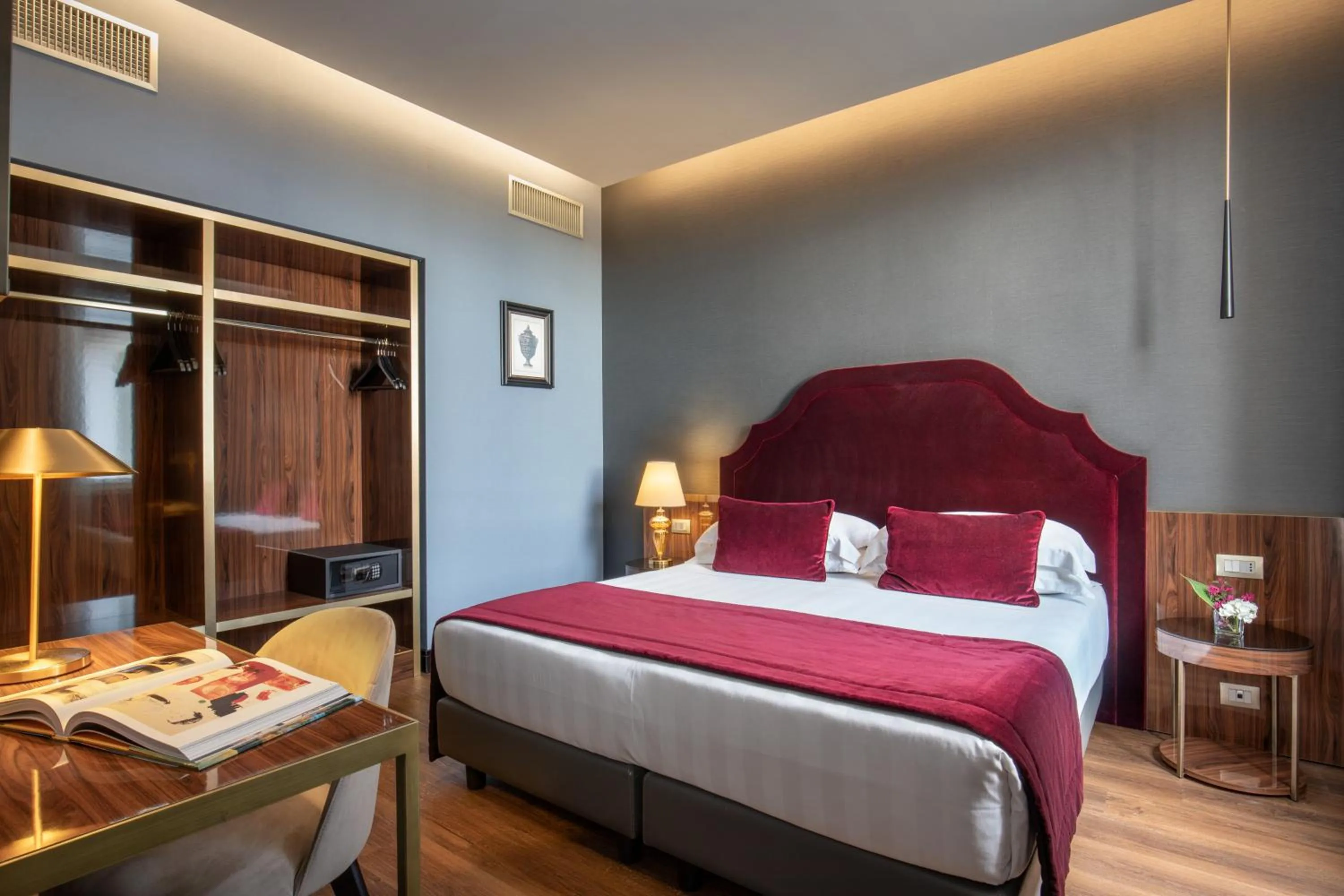 Suite in The Guardian