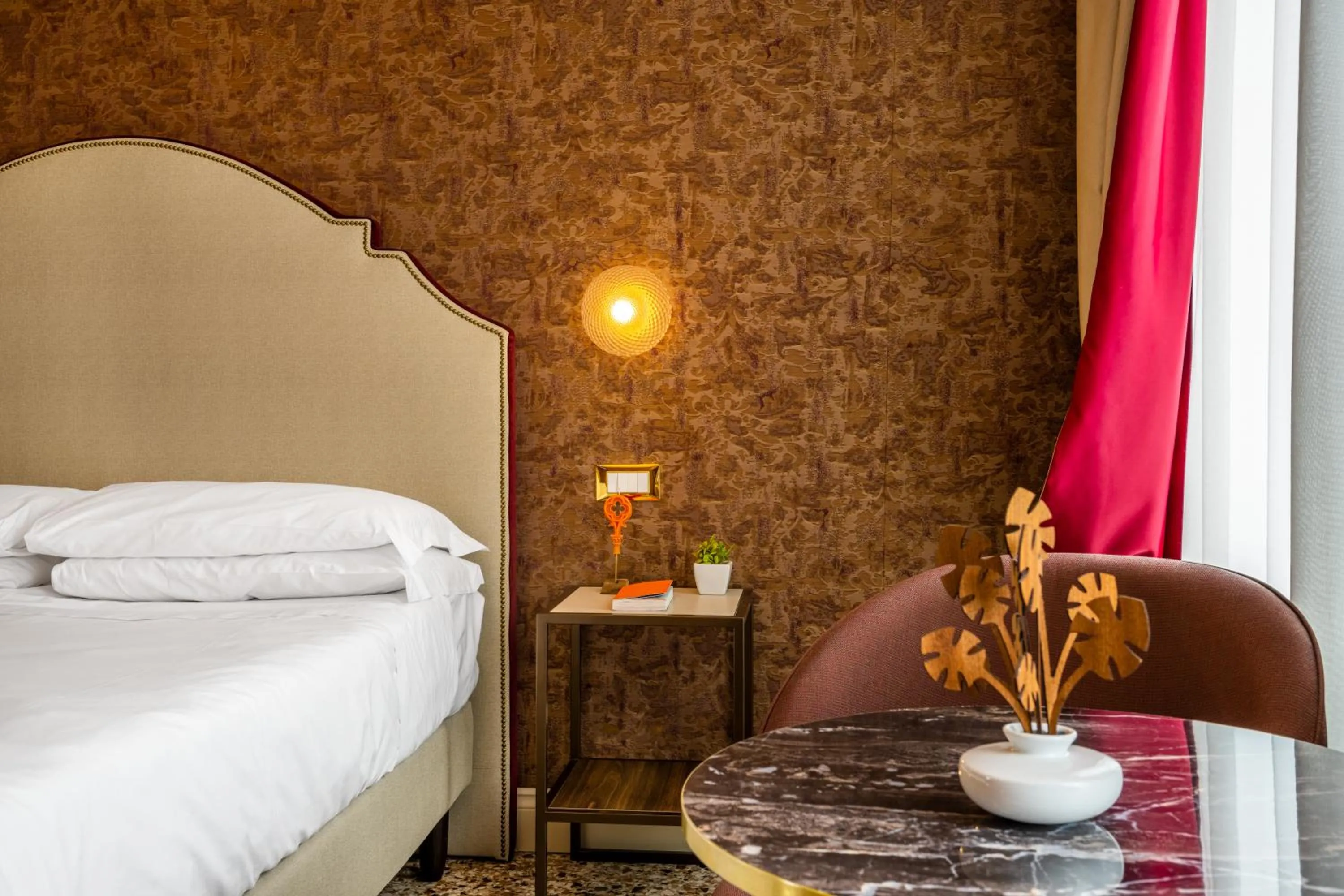 Deluxe Double Room with Lagoon View in Hotel Paganelli