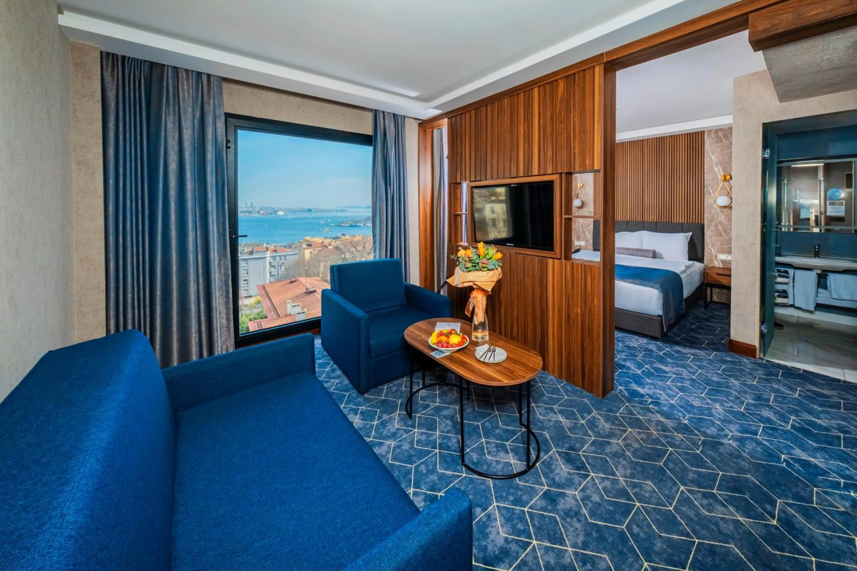 Superior Suite with Sea View in Ring Stone Hotels Bosphorus - Special Class