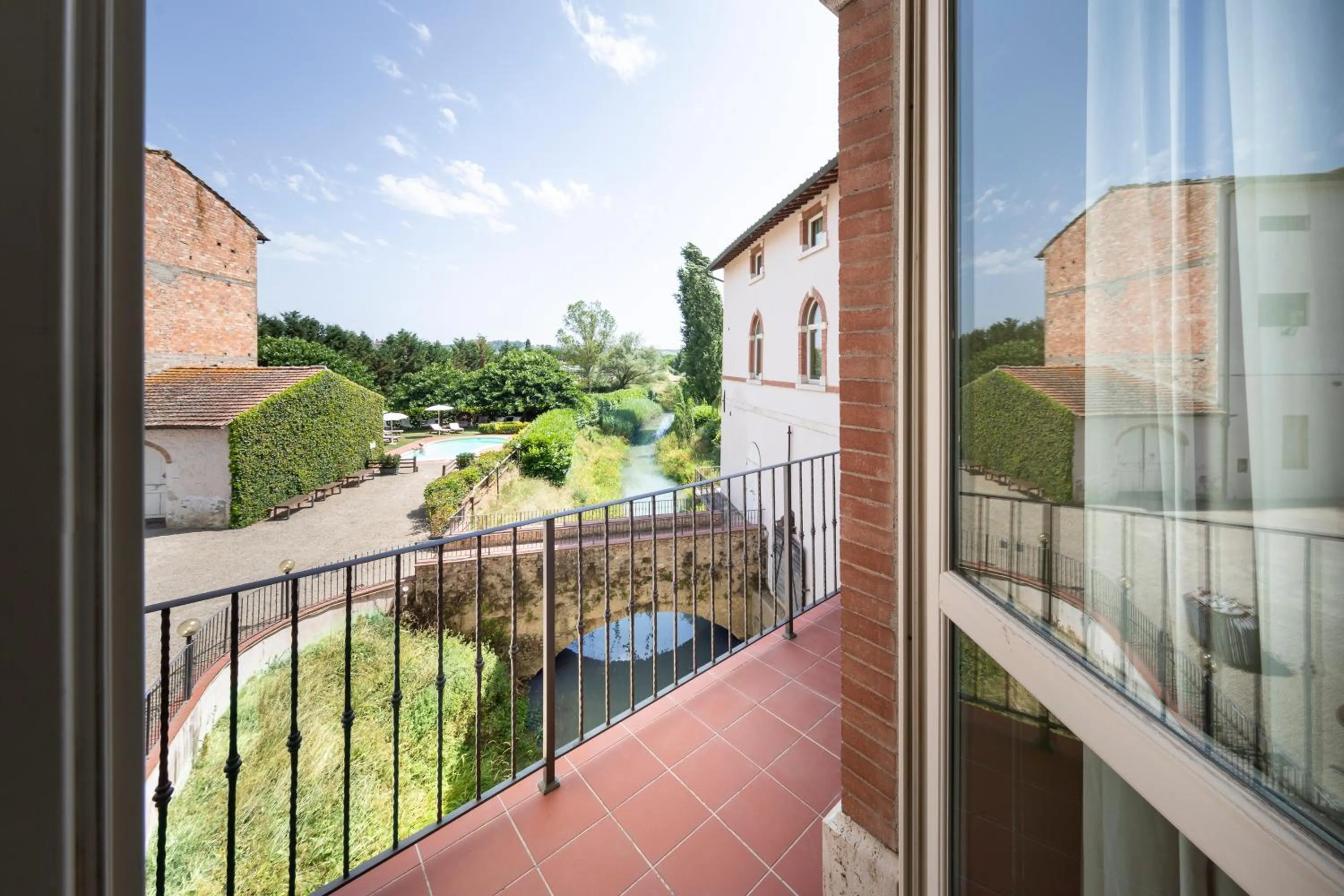 Junior Suite with Balcony - single occupancy in LHP Certaldo Resort