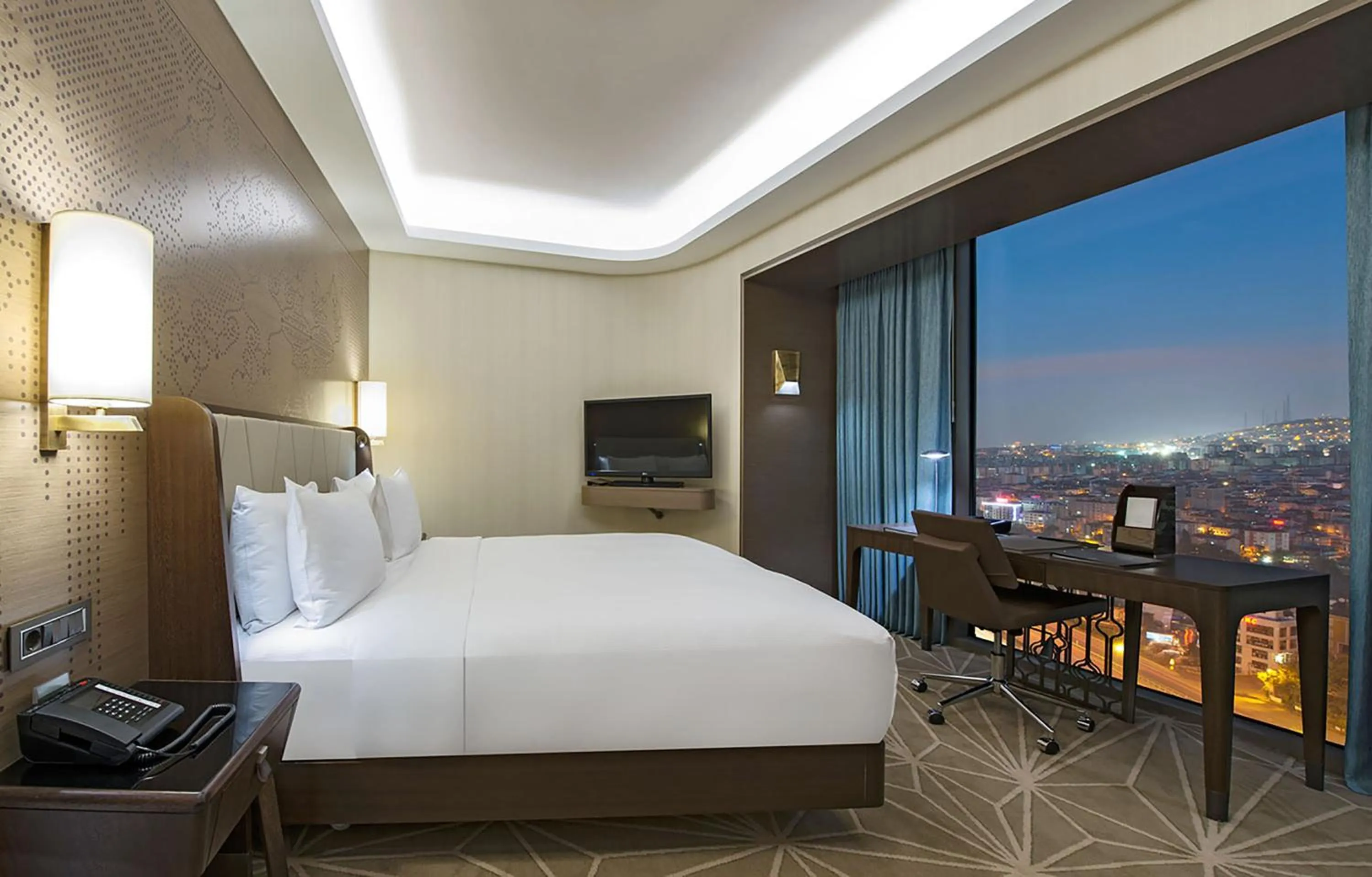 King Guest Room in Hilton Istanbul Kozyatagi