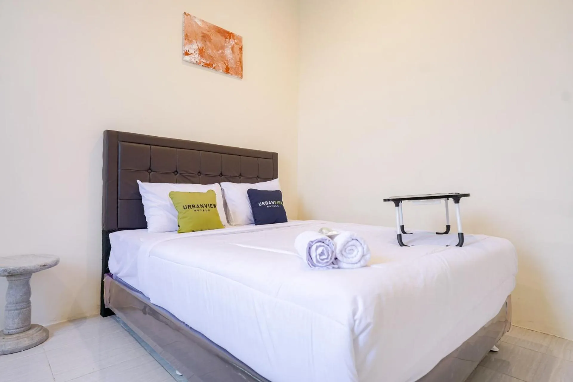 Deluxe Double Room in Urbanview Hotel Gatot Subroto Lampung by RedDoorz