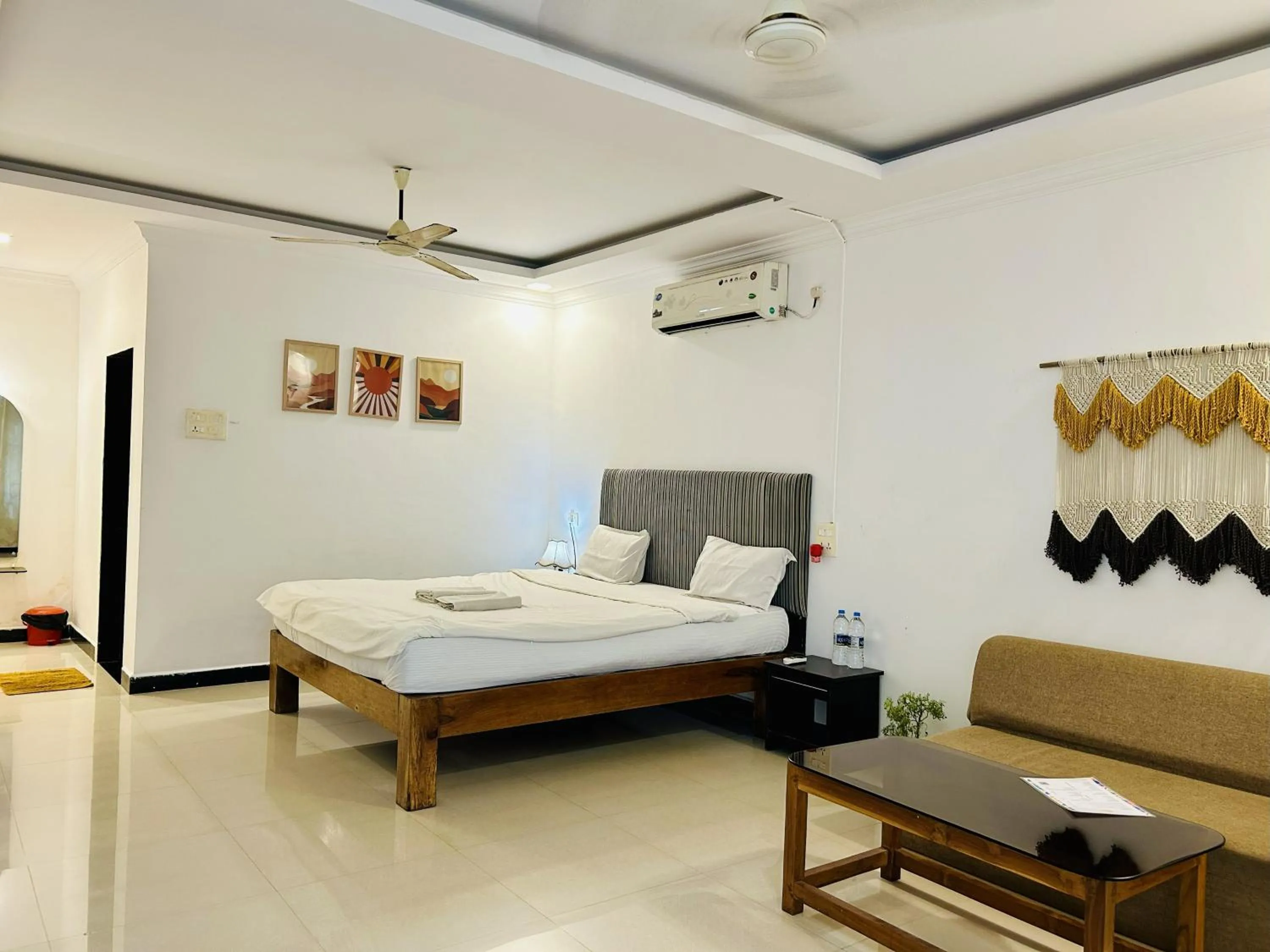 Deluxe Double Room in Jungle by sturmfrei Palolem