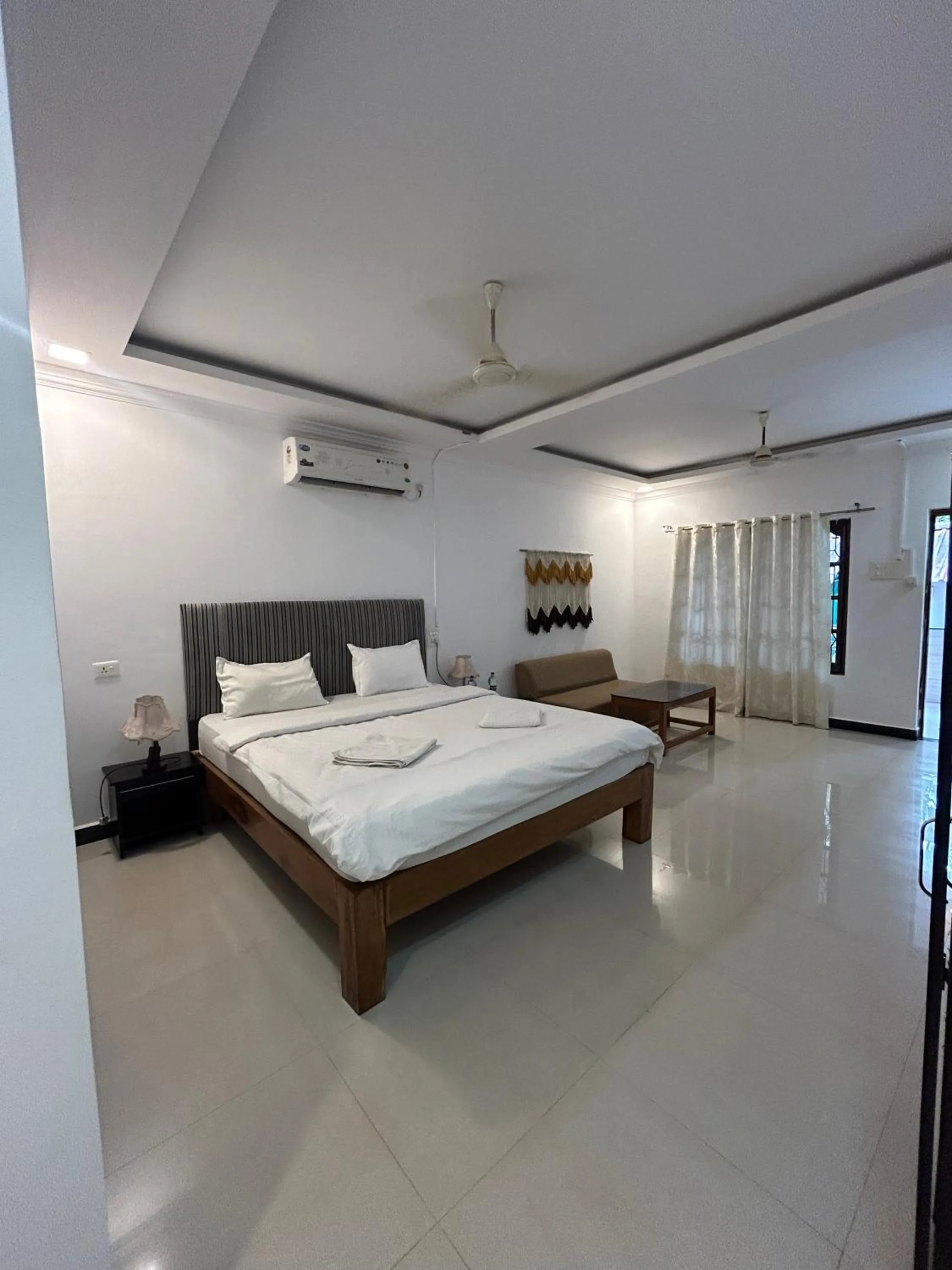 Deluxe Double Room in Jungle by sturmfrei Palolem