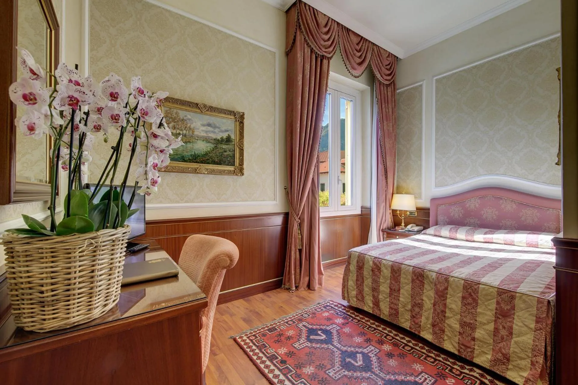 Double or Twin Room - Mountain Side in Hotel Simplon