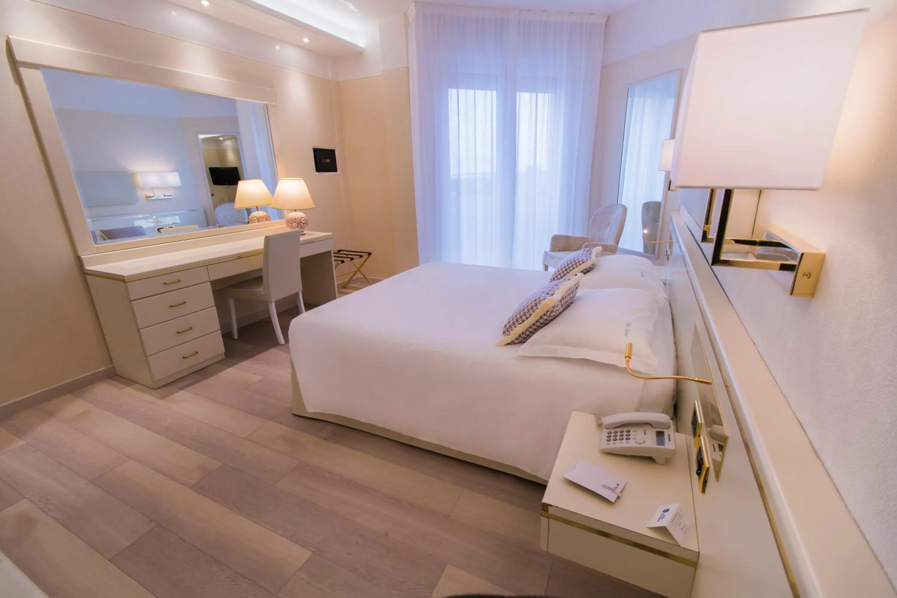 Comfort Double Room with Sea View in Hotel Bristol