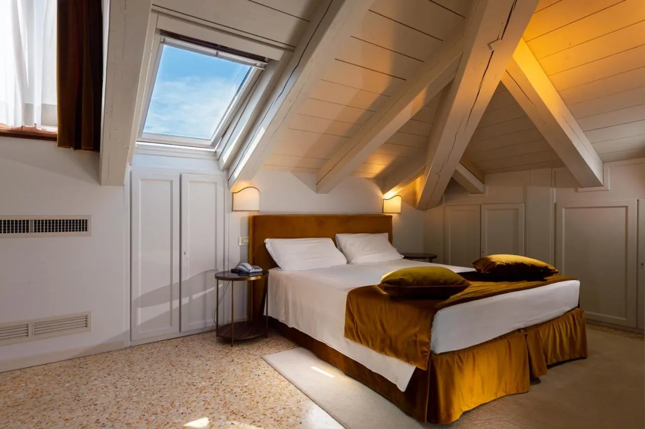 Premium Quadruple Room in Hotel Tiziano