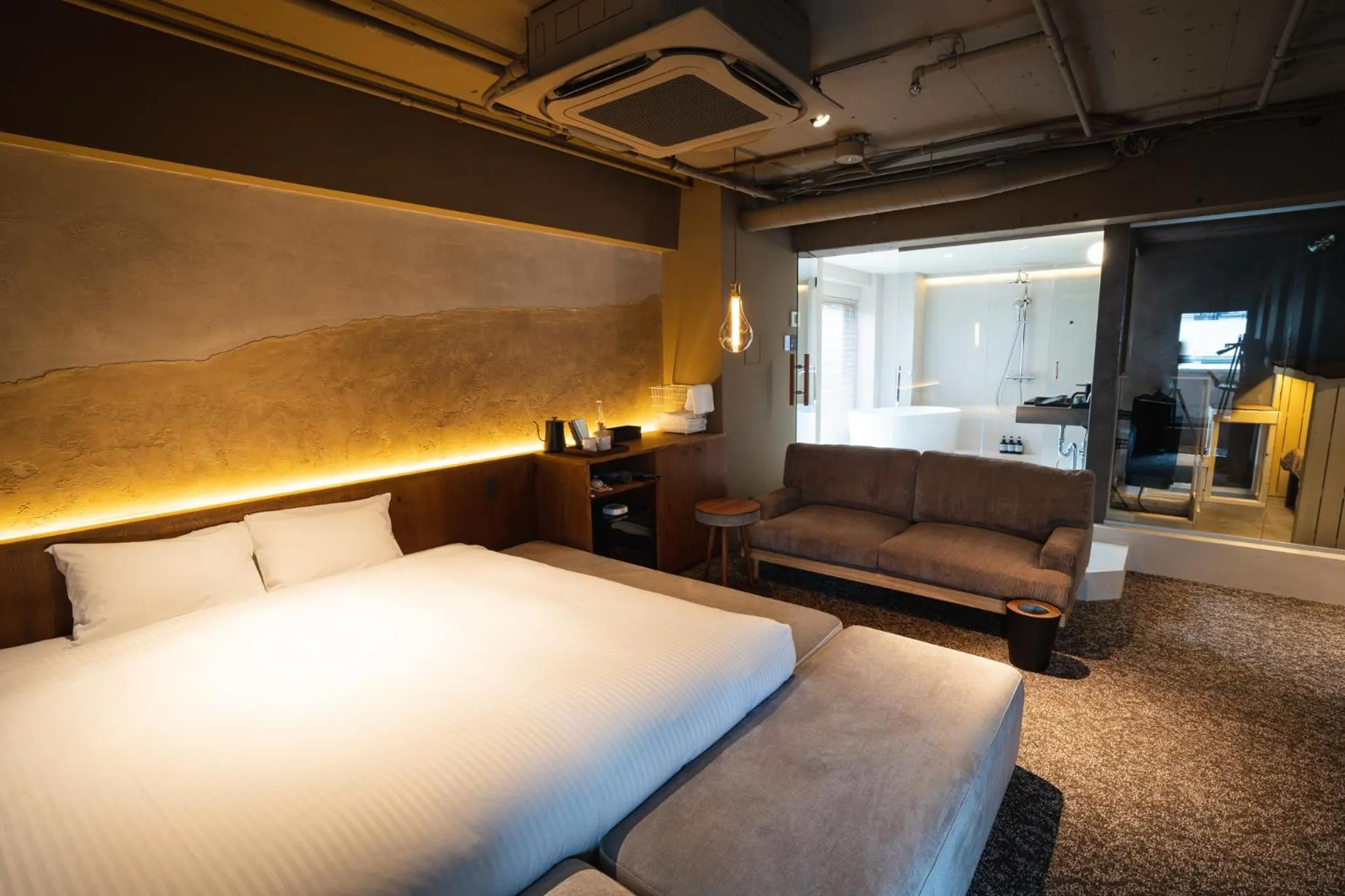 King Suite with Balcony in SAUNALAND ASAKUSA