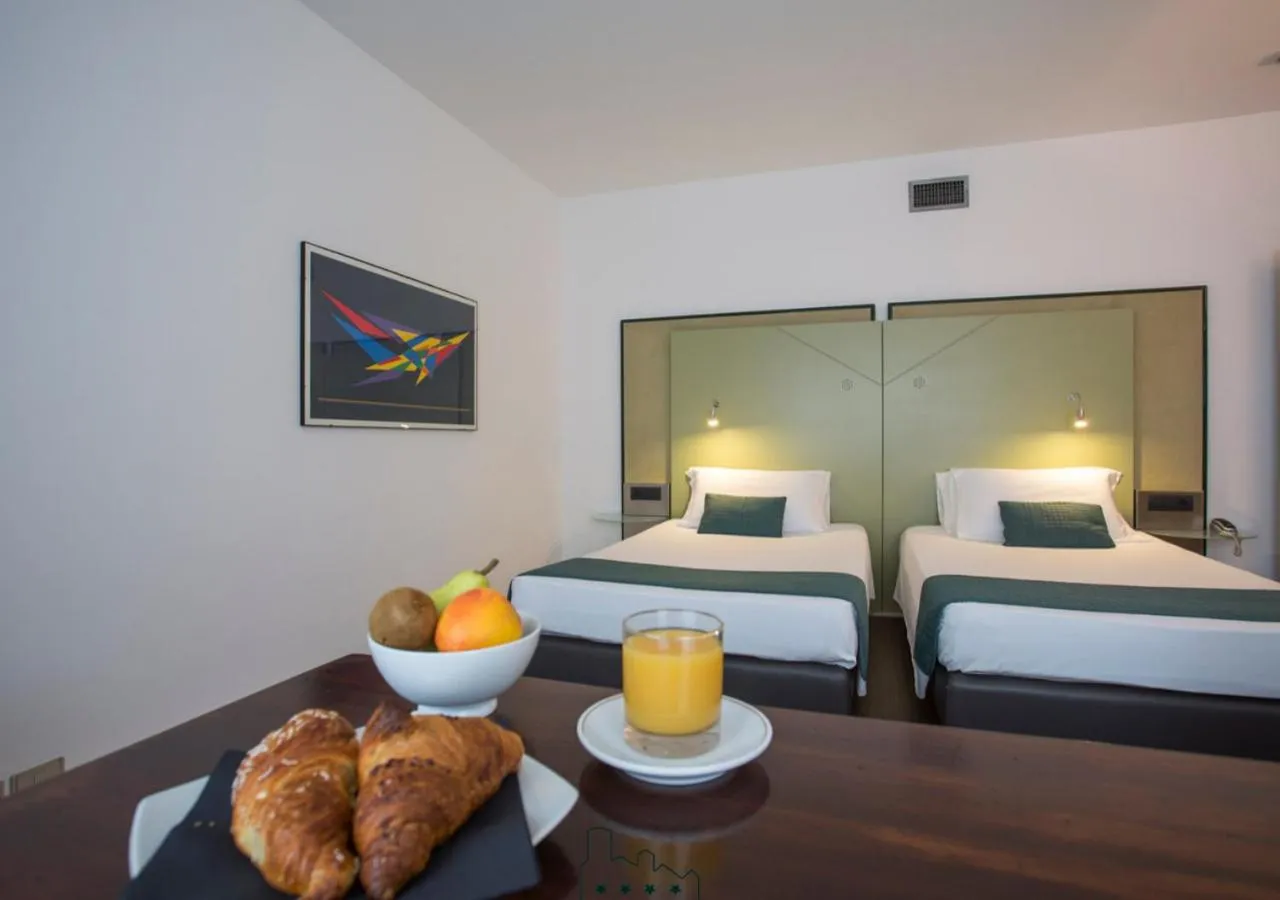 Classic Twin Room - single occupancy in Hotel Buonconsiglio
