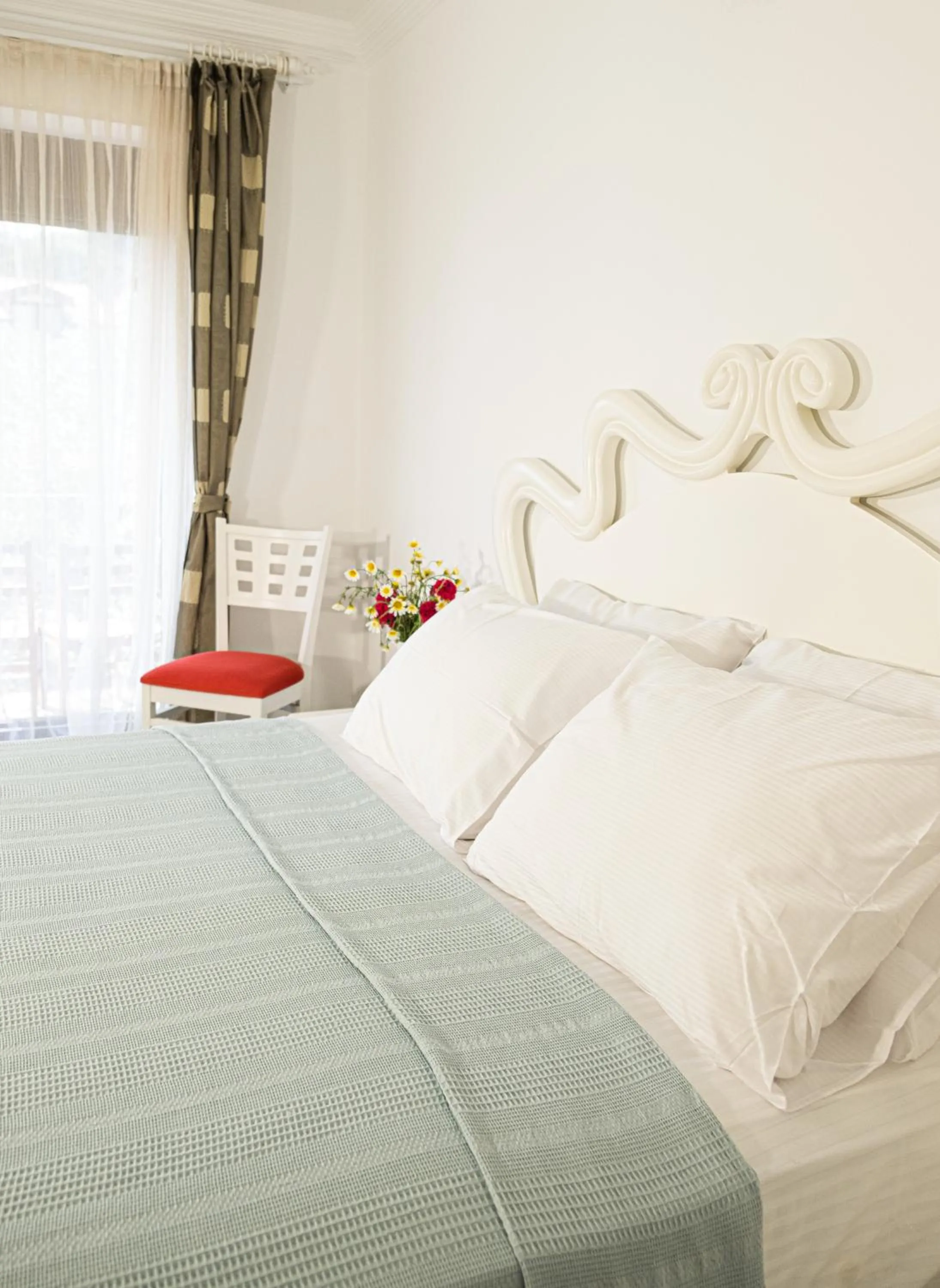 King Room with Mountain View in Casa Di Pietra