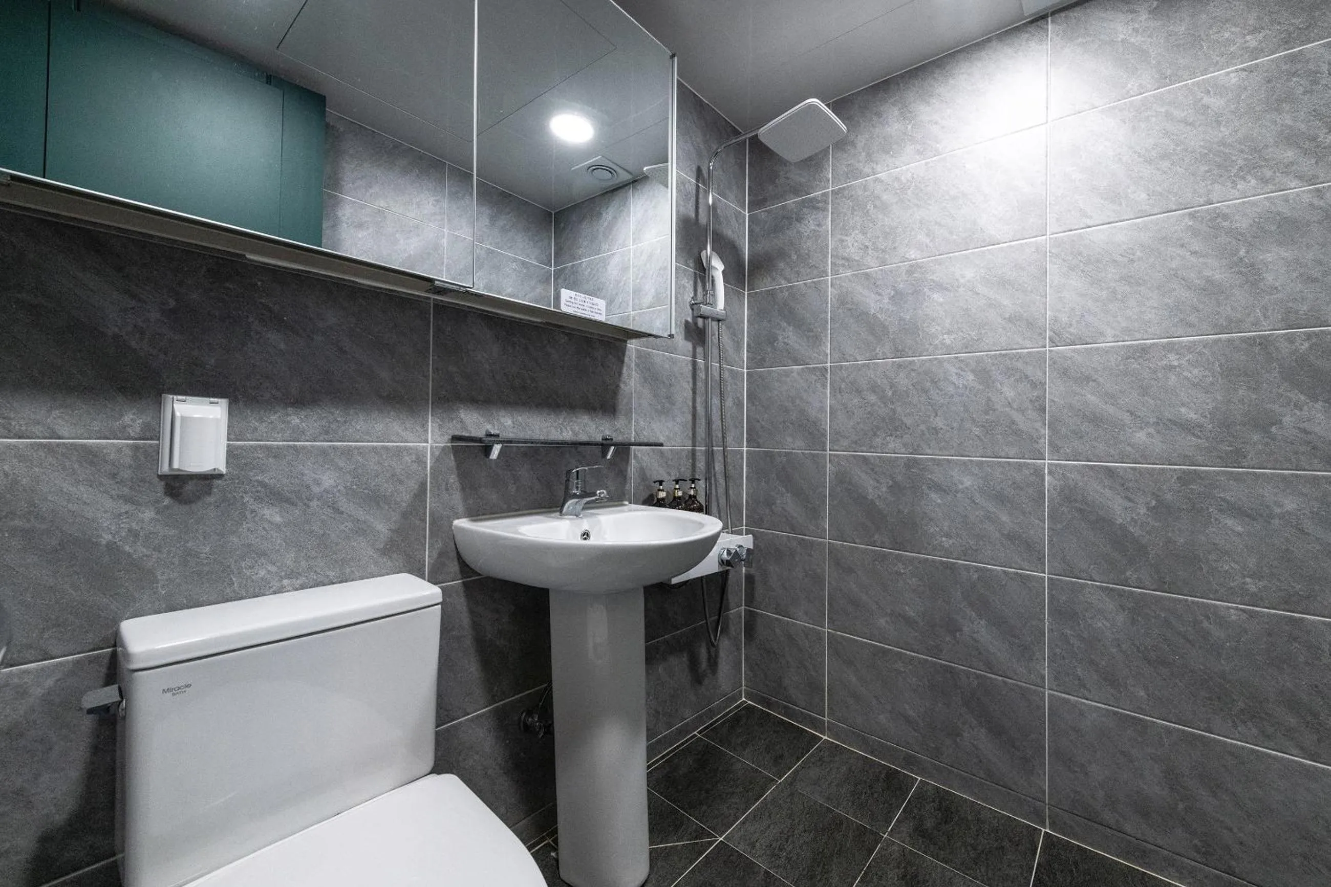 Deluxe Ocean Room in Sokcho Good Morning Hotel and Resort