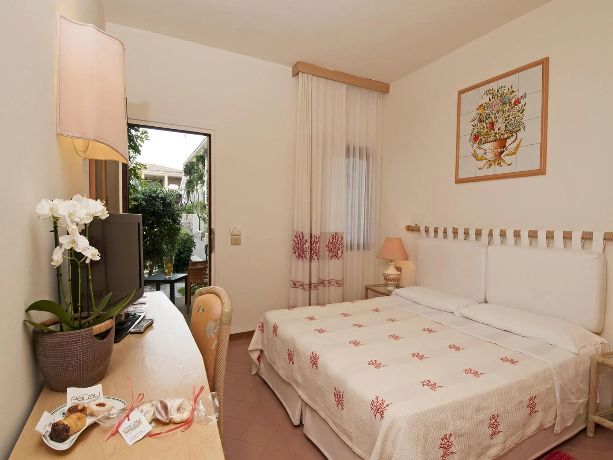 Double or Twin Room in Hotel Palau