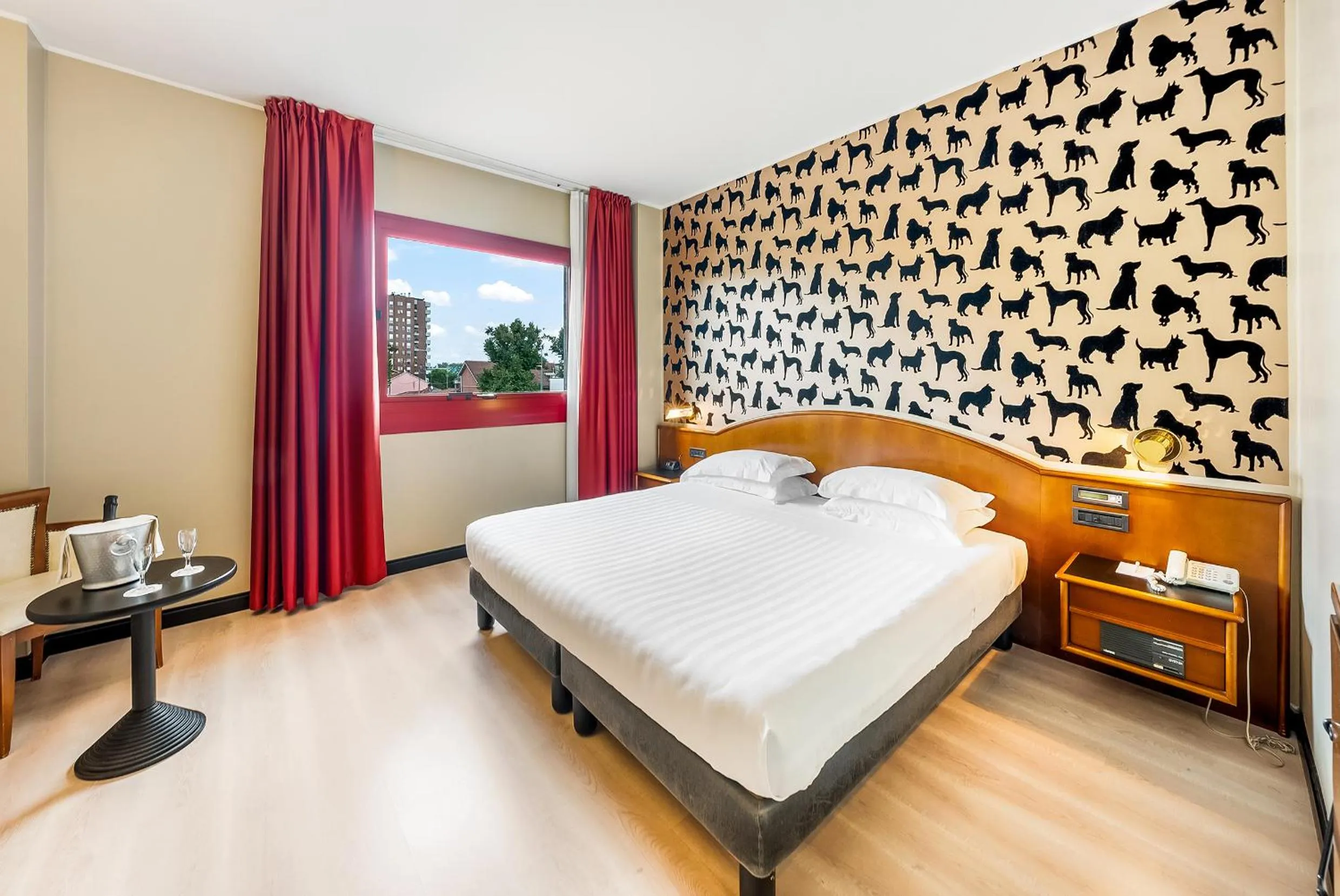 Superior King Double Room - single occupancy in Abacus Hotel