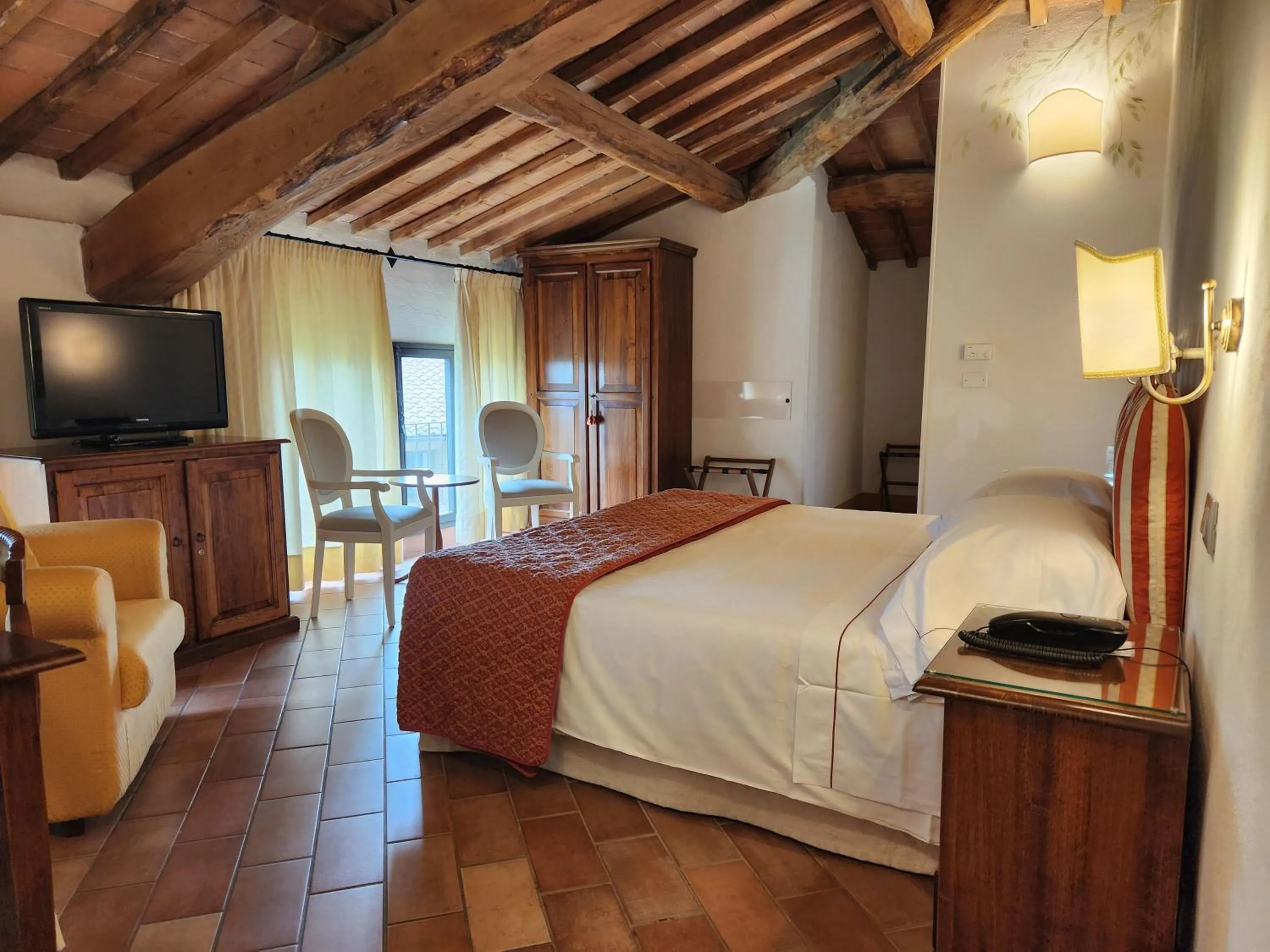 King Suite in Villa Curina Resort